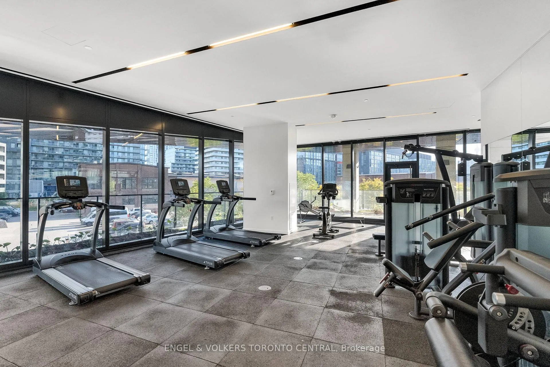 Photo 18 of Unit 310, 21 Lawren Harris Square, Toronto, Waterfront Communities — HOMEH