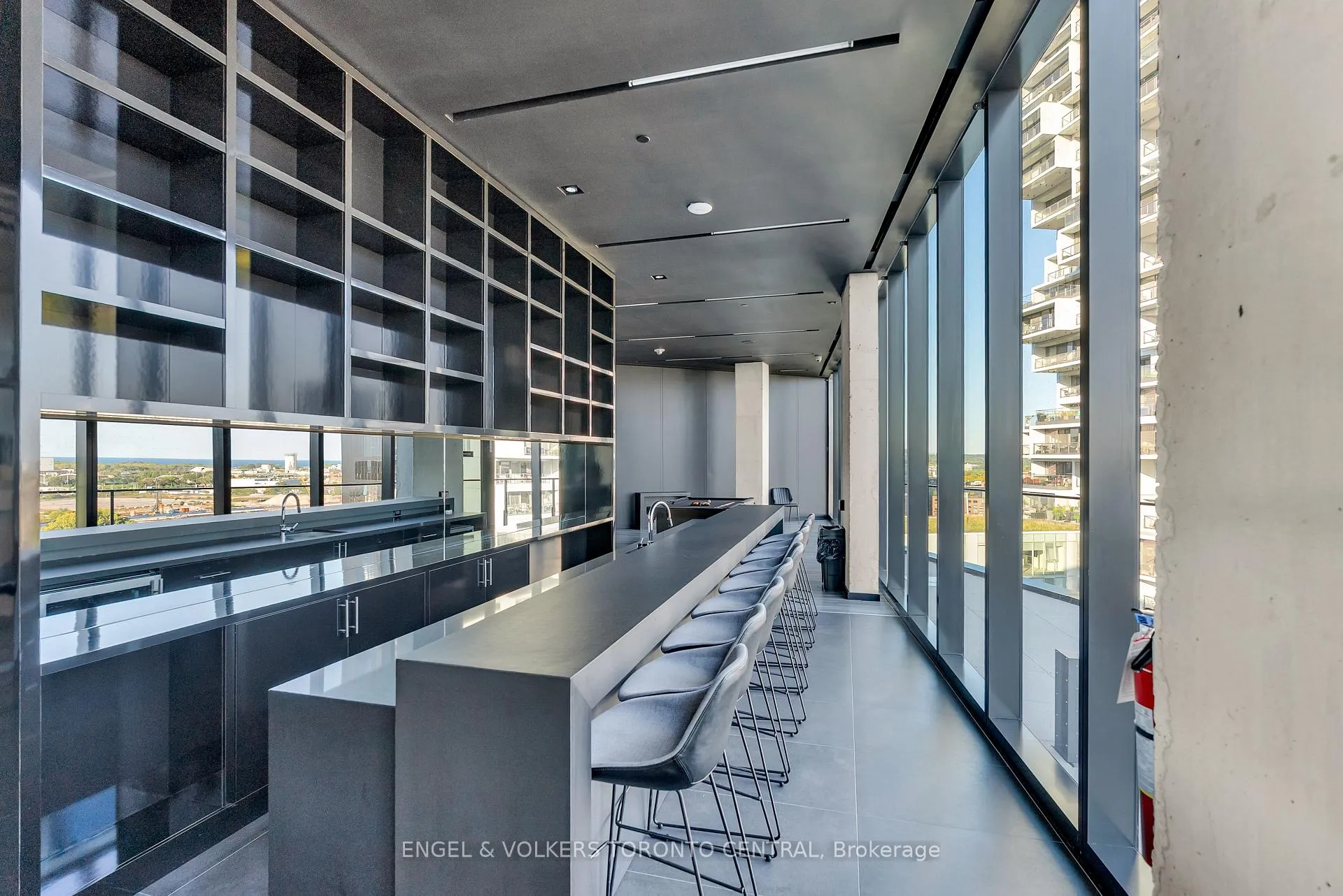 Photo 19 of Unit 310, 21 Lawren Harris Square, Toronto, Waterfront Communities — HOMEH