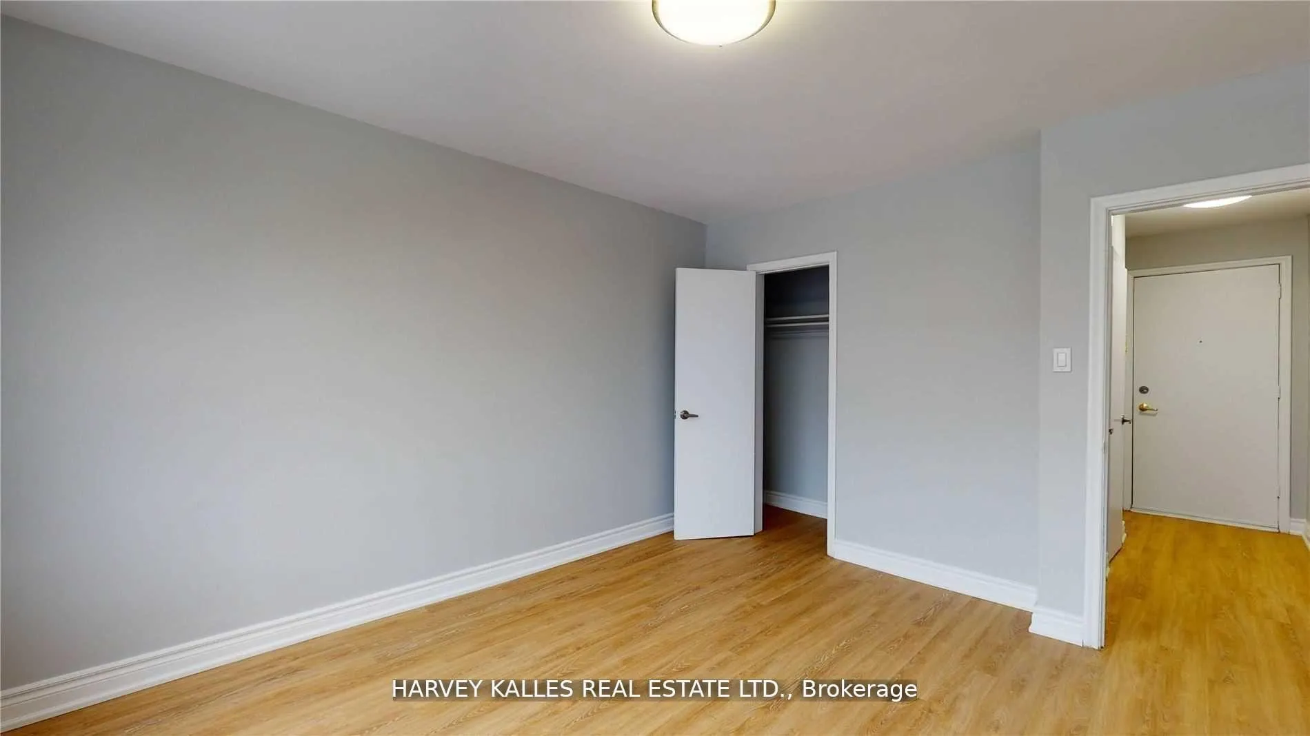 Photo 9 of Unit B3, 4 Greentree Court, Toronto, Keelesdale-Eglinton West — HOMEH