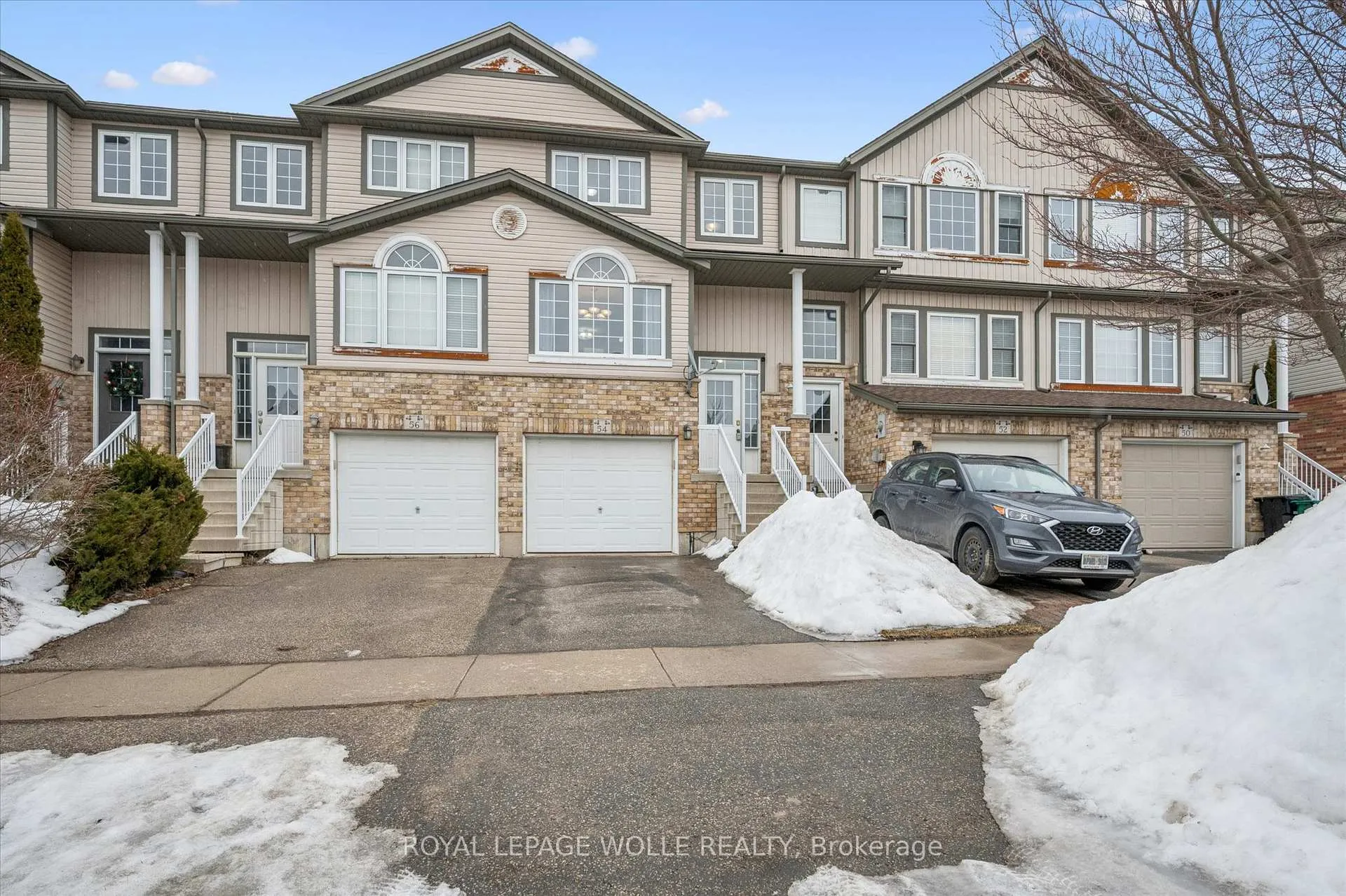 Photo 2 of 54 Madeleine Street, Kitchener, Huron Park — HOMEH