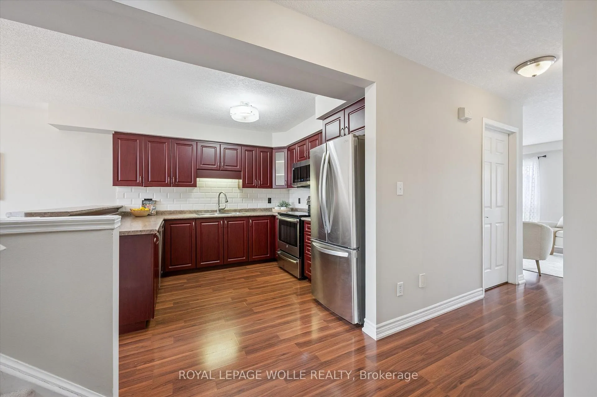 Photo 3 of 54 Madeleine Street, Kitchener, Huron Park — HOMEH