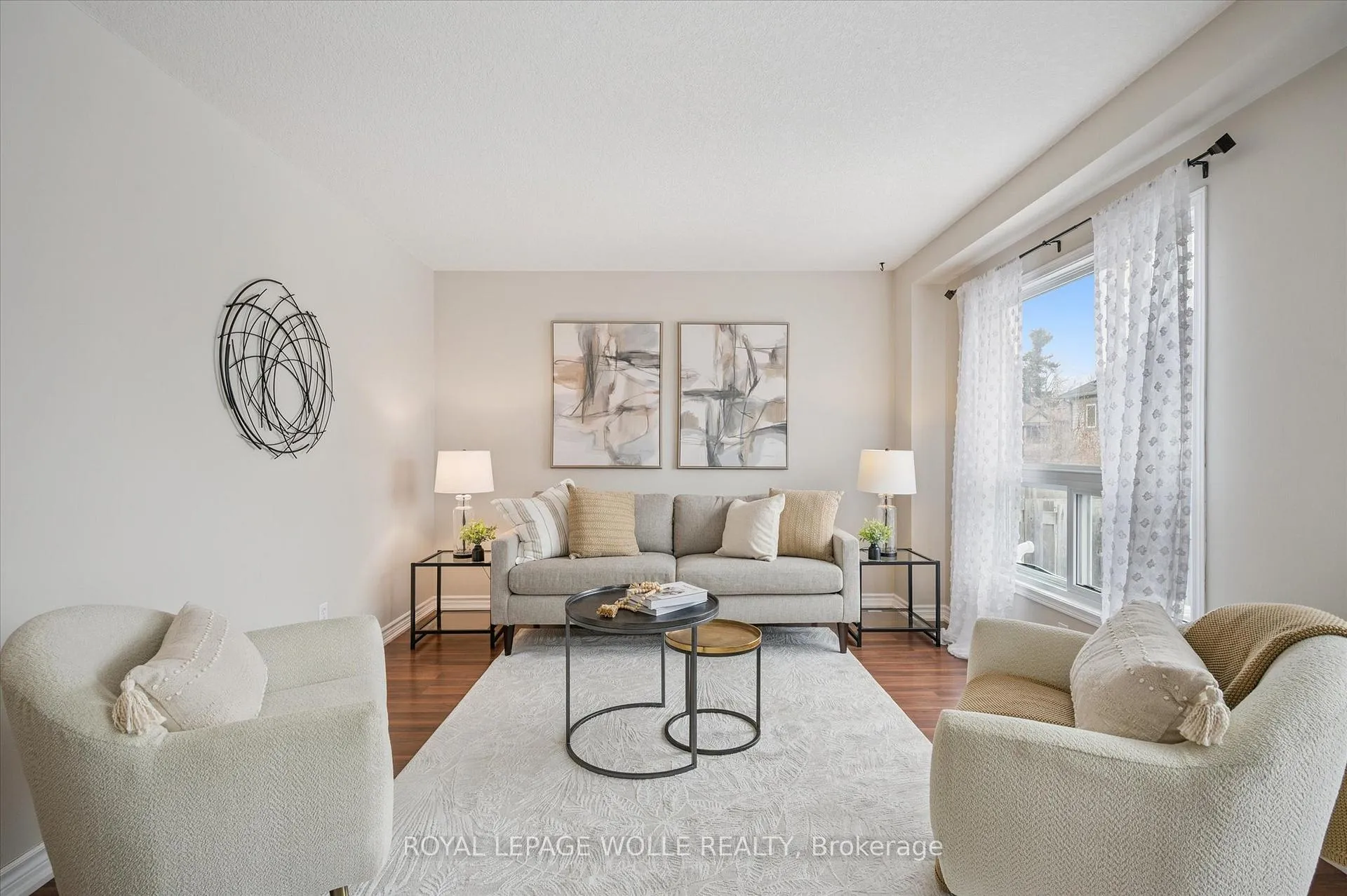 Photo 11 of 54 Madeleine Street, Kitchener, Huron Park — HOMEH