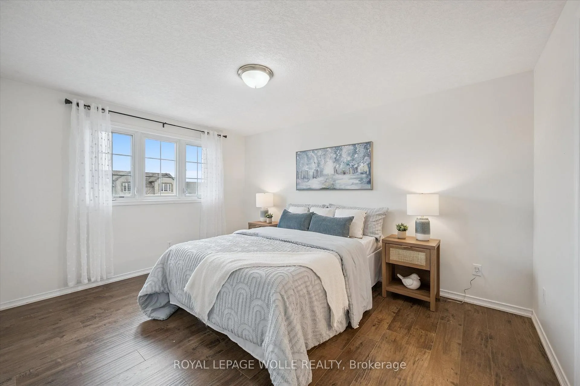 Photo 14 of 54 Madeleine Street, Kitchener, Huron Park — HOMEH