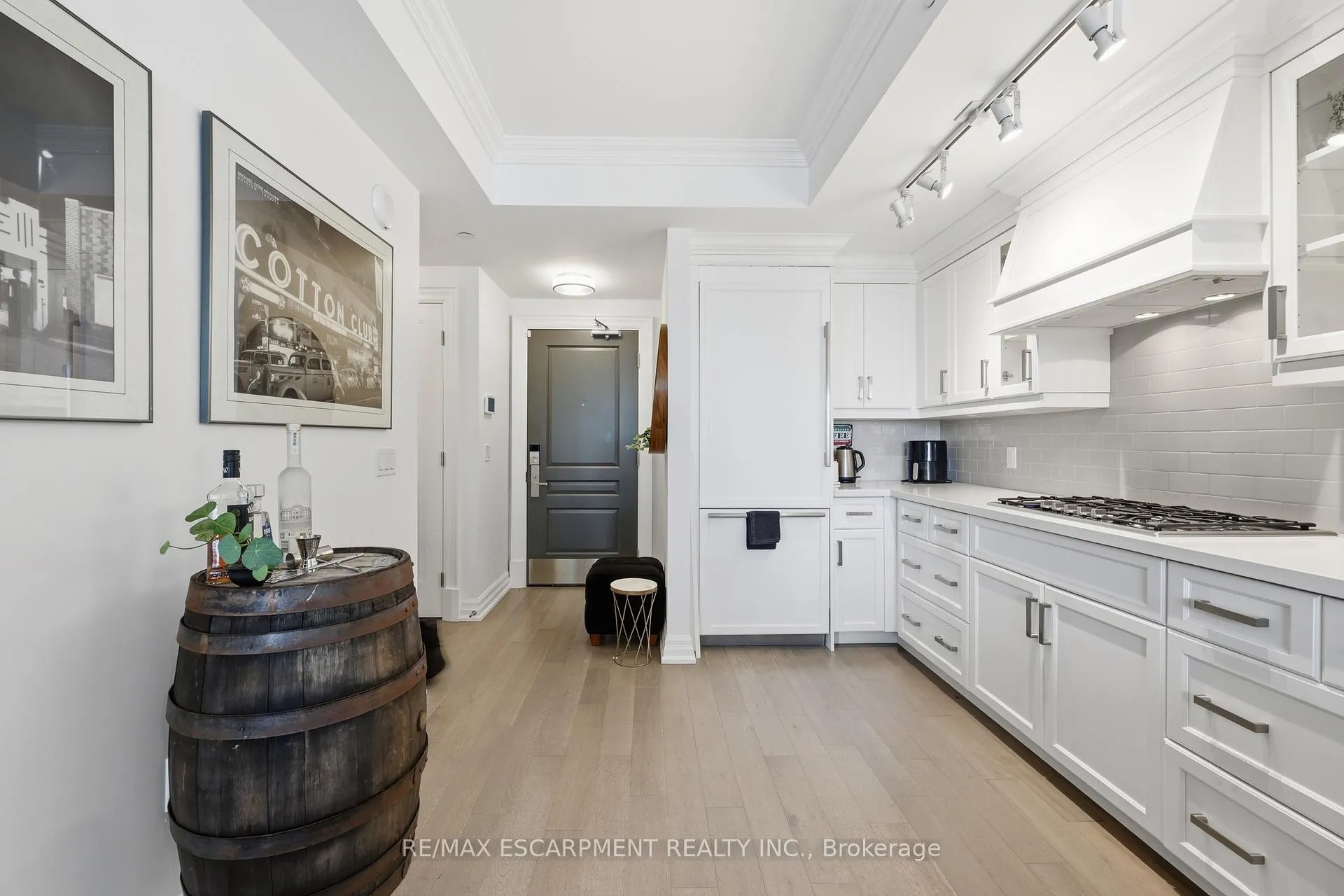 Photo 10 of Unit 1102, 2060 Lakeshore Road, Burlington, Brant — HOMEH