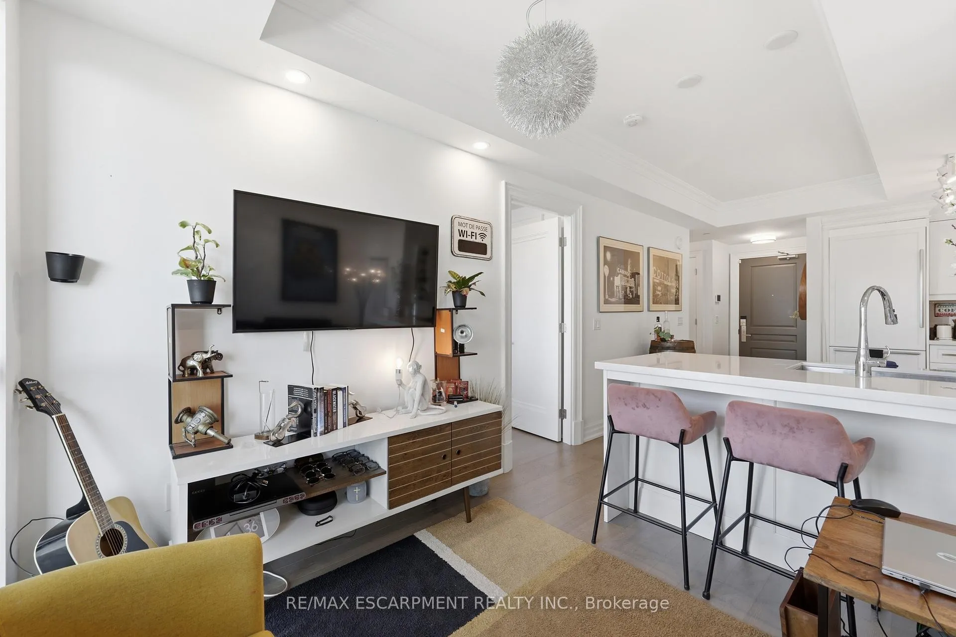Photo 13 of Unit 1102, 2060 Lakeshore Road, Burlington, Brant — HOMEH