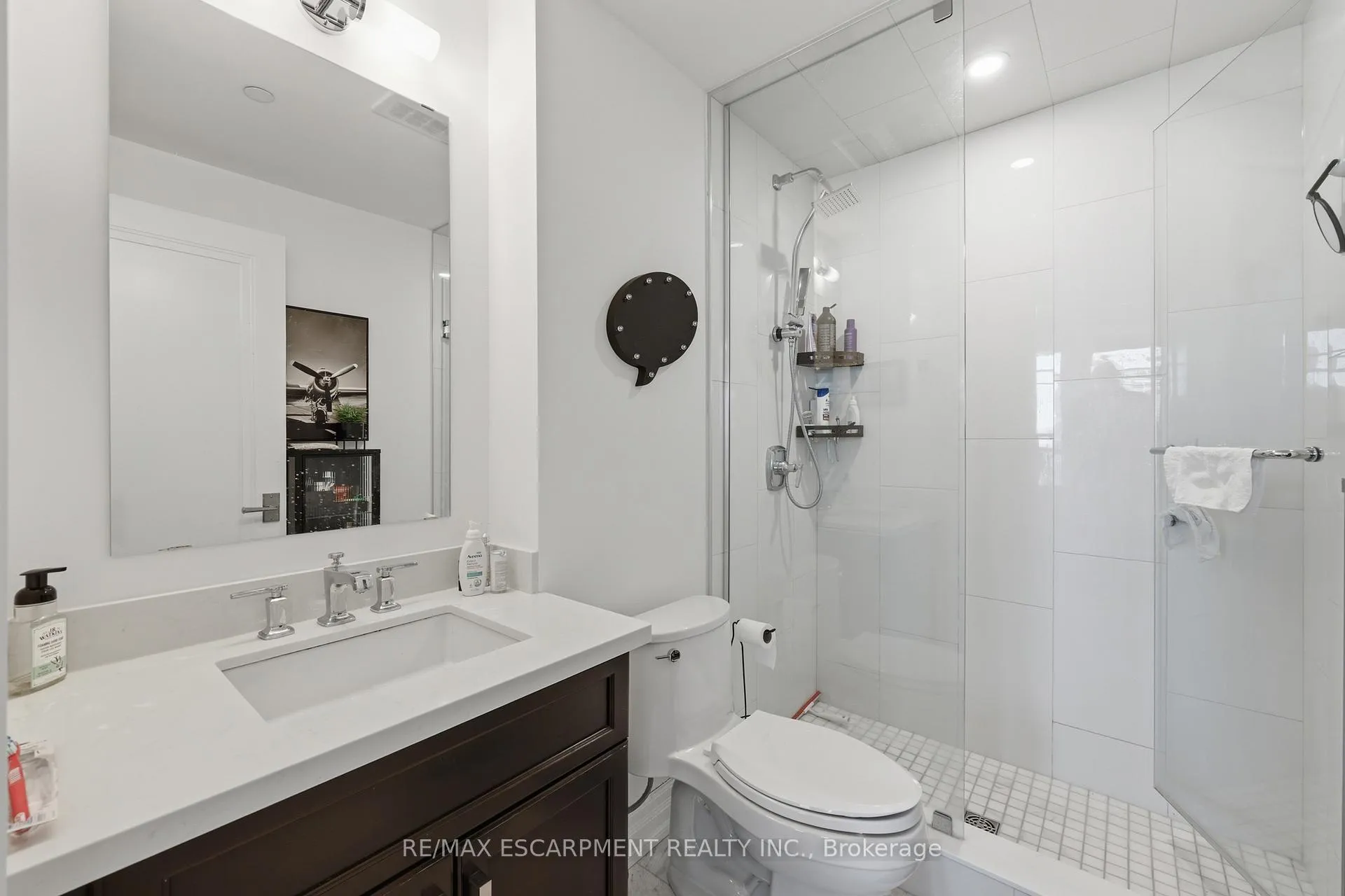 Photo 15 of Unit 1102, 2060 Lakeshore Road, Burlington, Brant — HOMEH