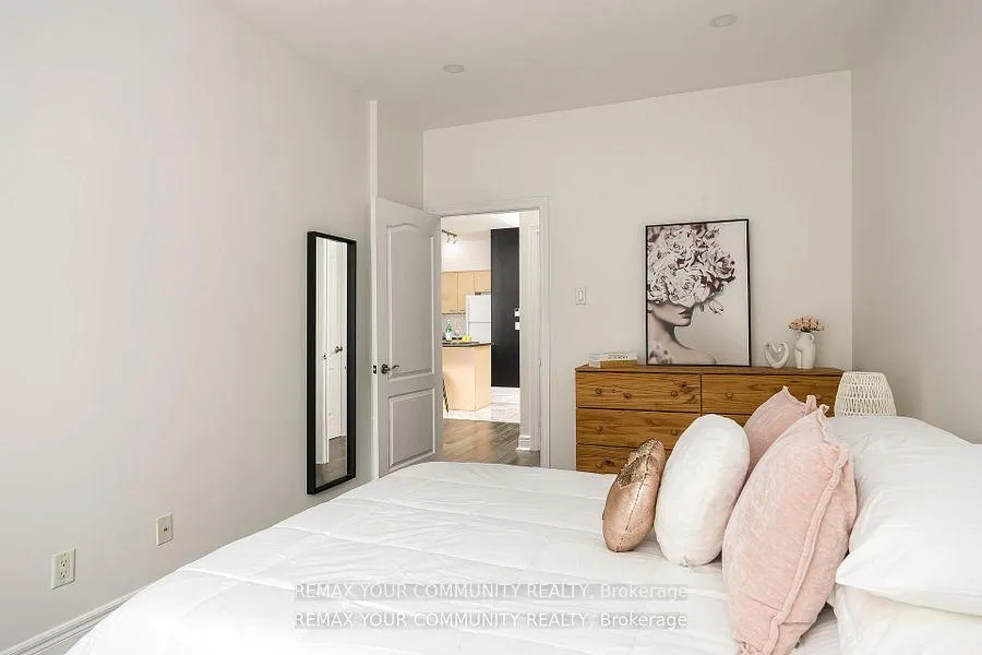 Photo 14 of Unit 111, 48 Suncrest Boulevard, Markham, Commerce Valley — HOMEH