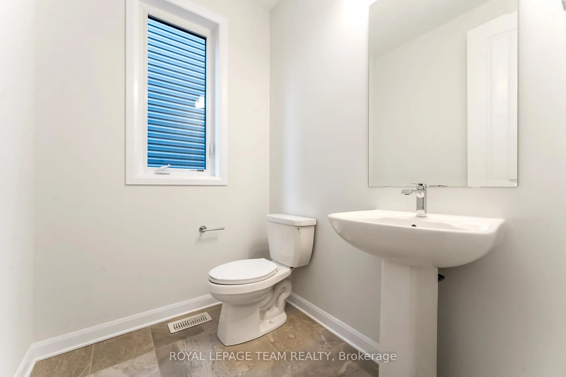 Photo 10 of 634 Bridgeport Avenue, Ottawa, Mahogany Community — HOMEH