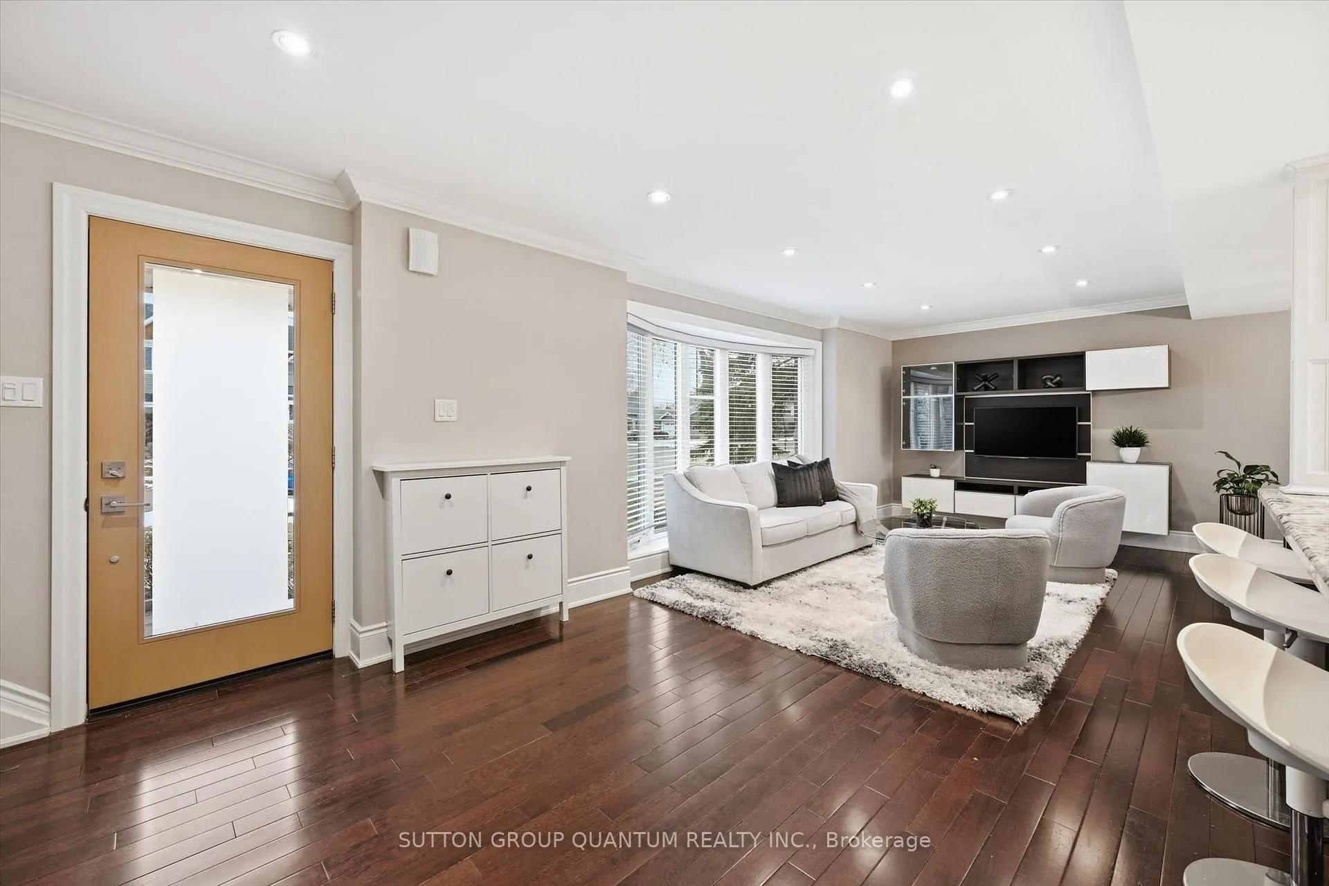 Photo 5 of 383 Cosburn Crescent, Burlington, Shoreacres — HOMEH