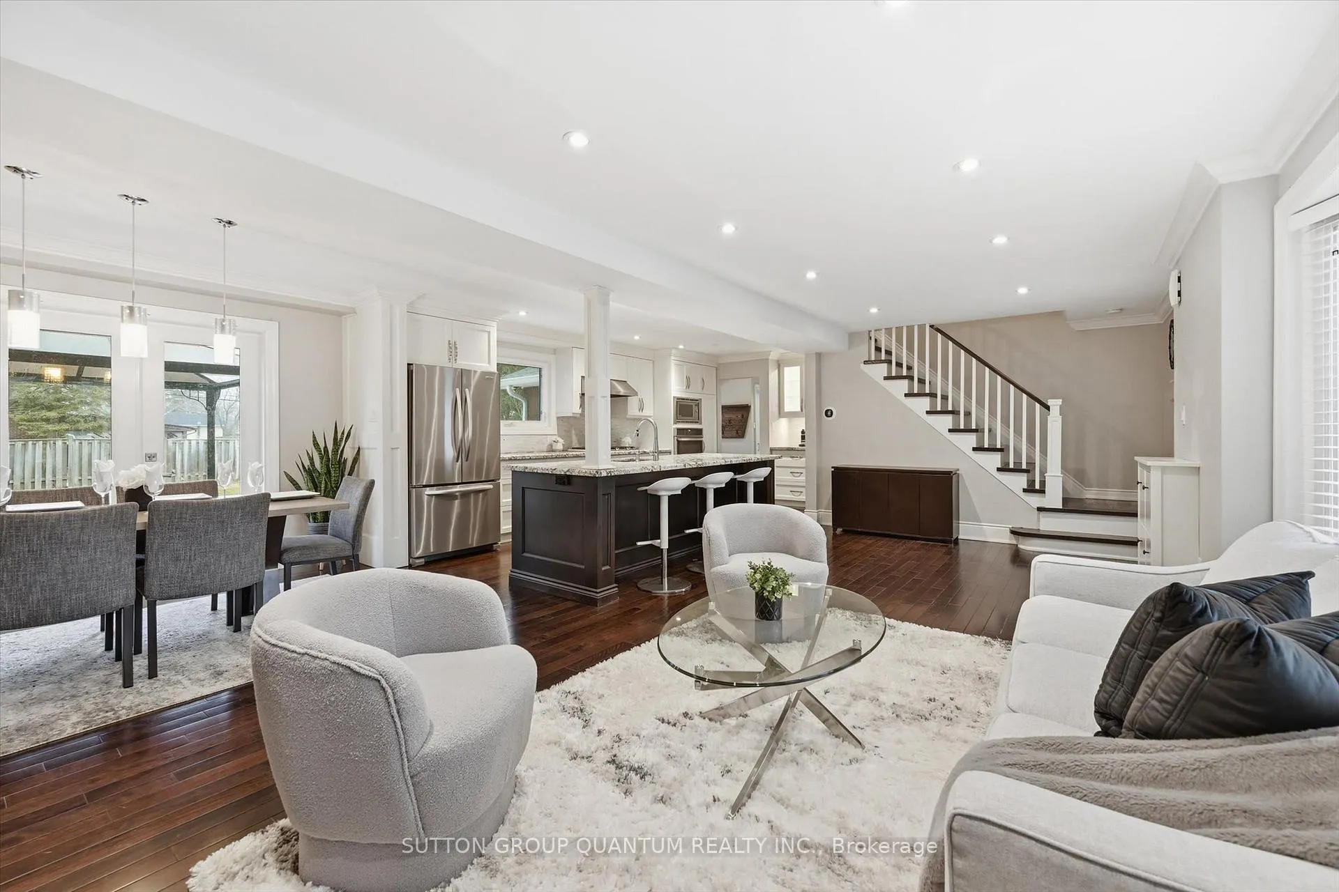 Photo 10 of 383 Cosburn Crescent, Burlington, Shoreacres — HOMEH