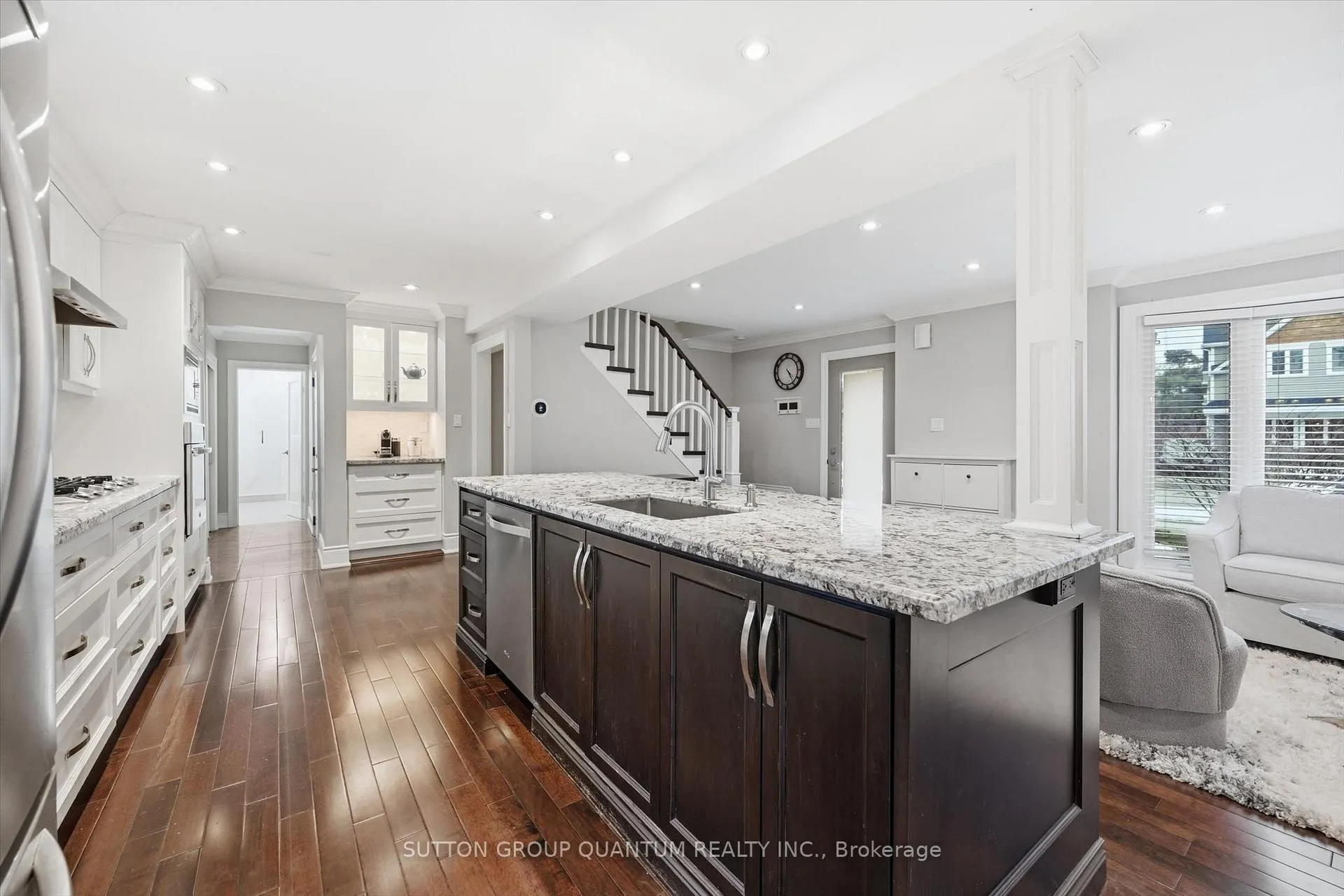 Photo 12 of 383 Cosburn Crescent, Burlington, Shoreacres — HOMEH