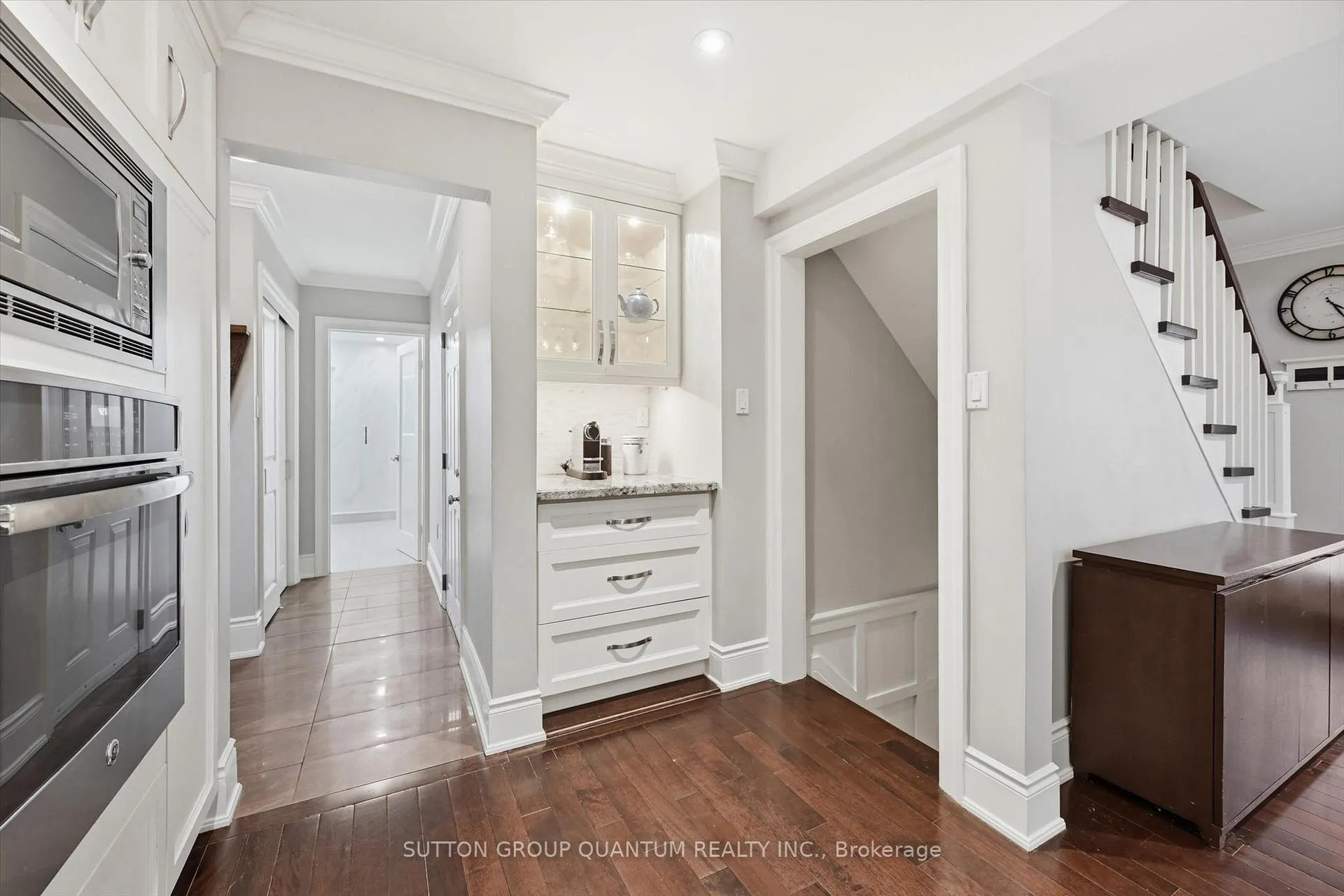 Photo 16 of 383 Cosburn Crescent, Burlington, Shoreacres — HOMEH