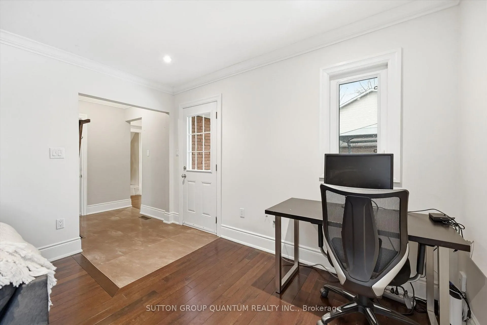 Photo 22 of 383 Cosburn Crescent, Burlington, Shoreacres — HOMEH