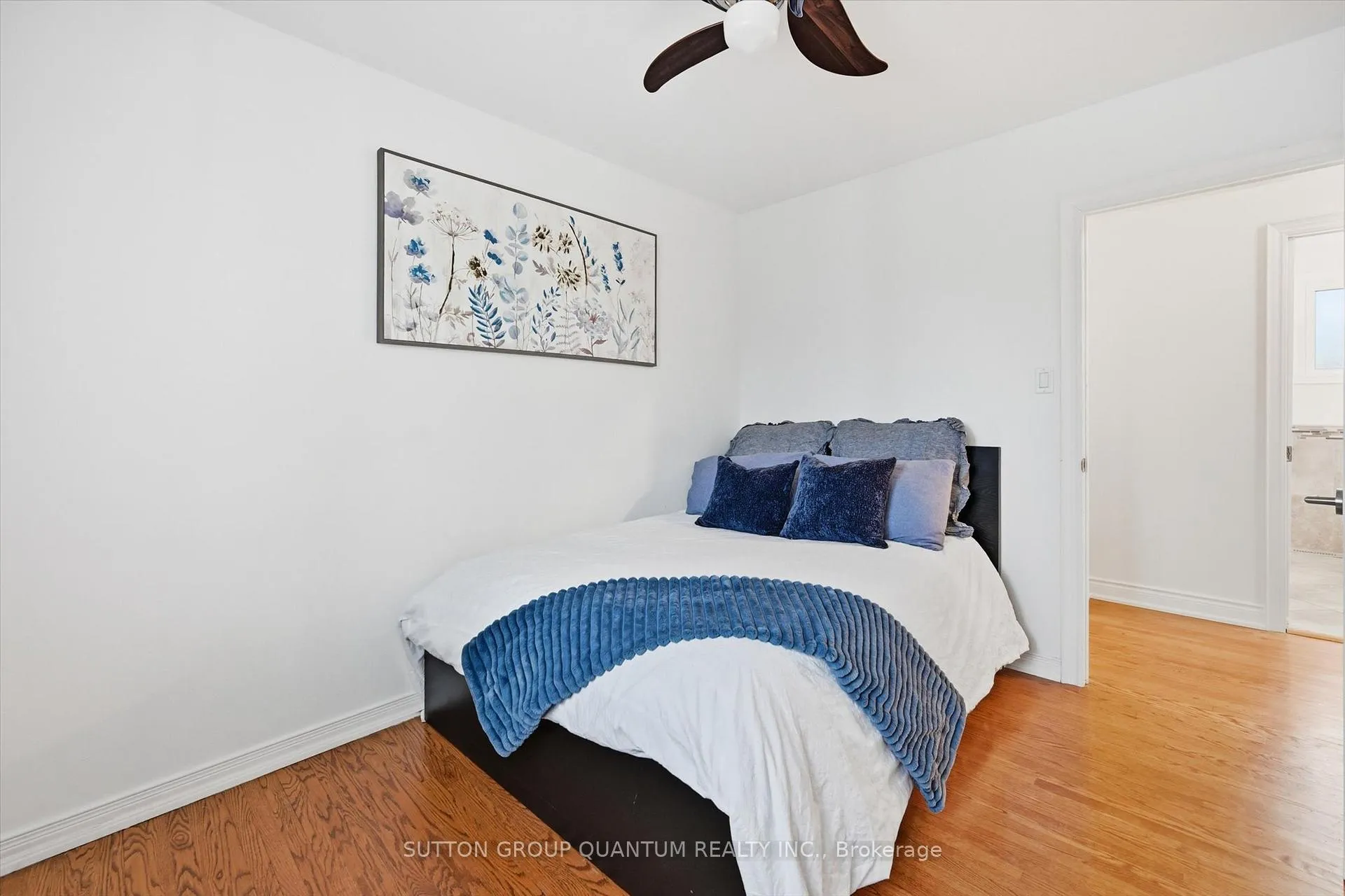 Photo 26 of 383 Cosburn Crescent, Burlington, Shoreacres — HOMEH