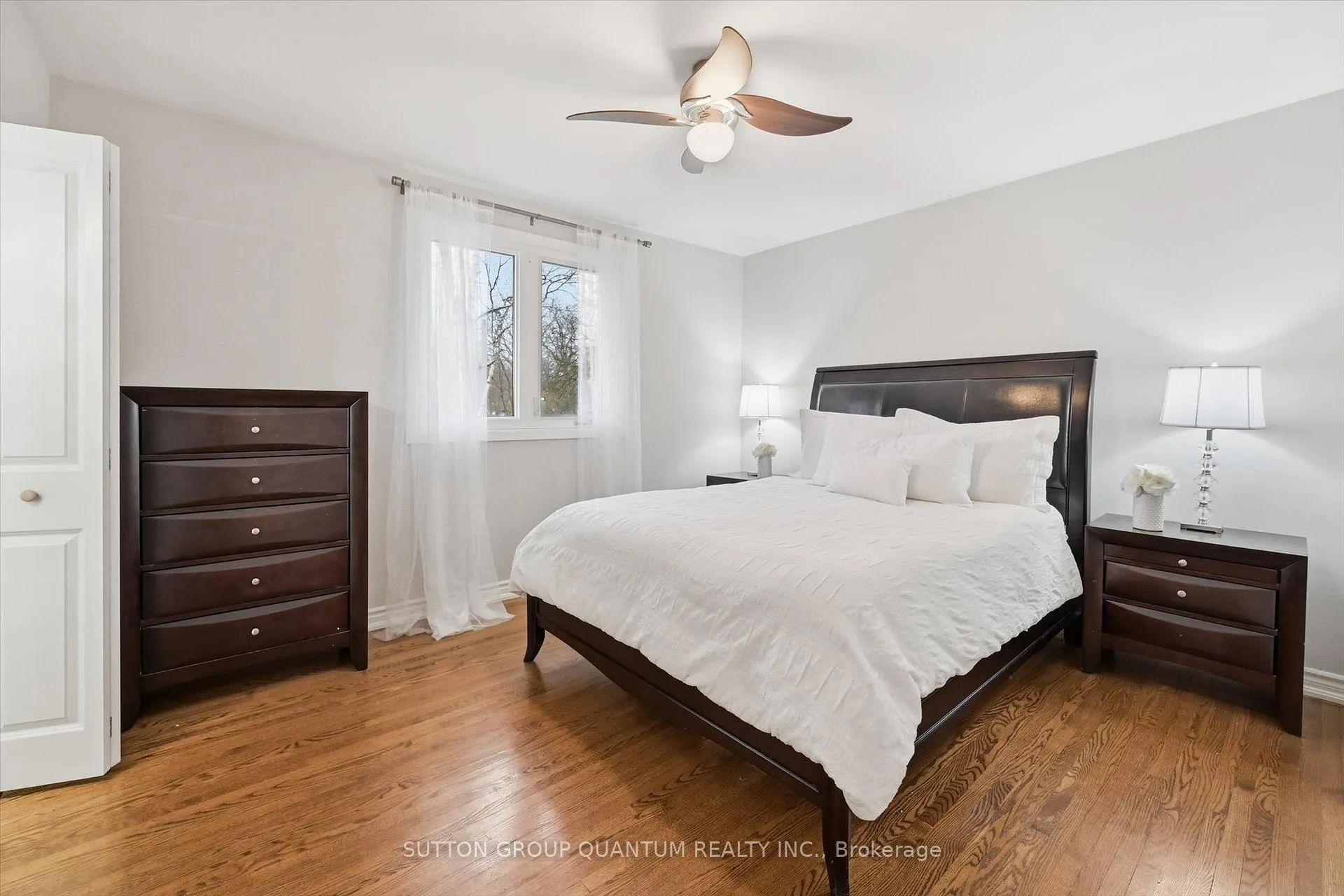 Photo 28 of 383 Cosburn Crescent, Burlington, Shoreacres — HOMEH