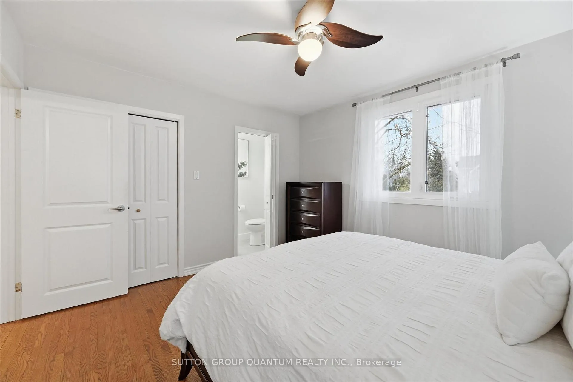 Photo 29 of 383 Cosburn Crescent, Burlington, Shoreacres — HOMEH