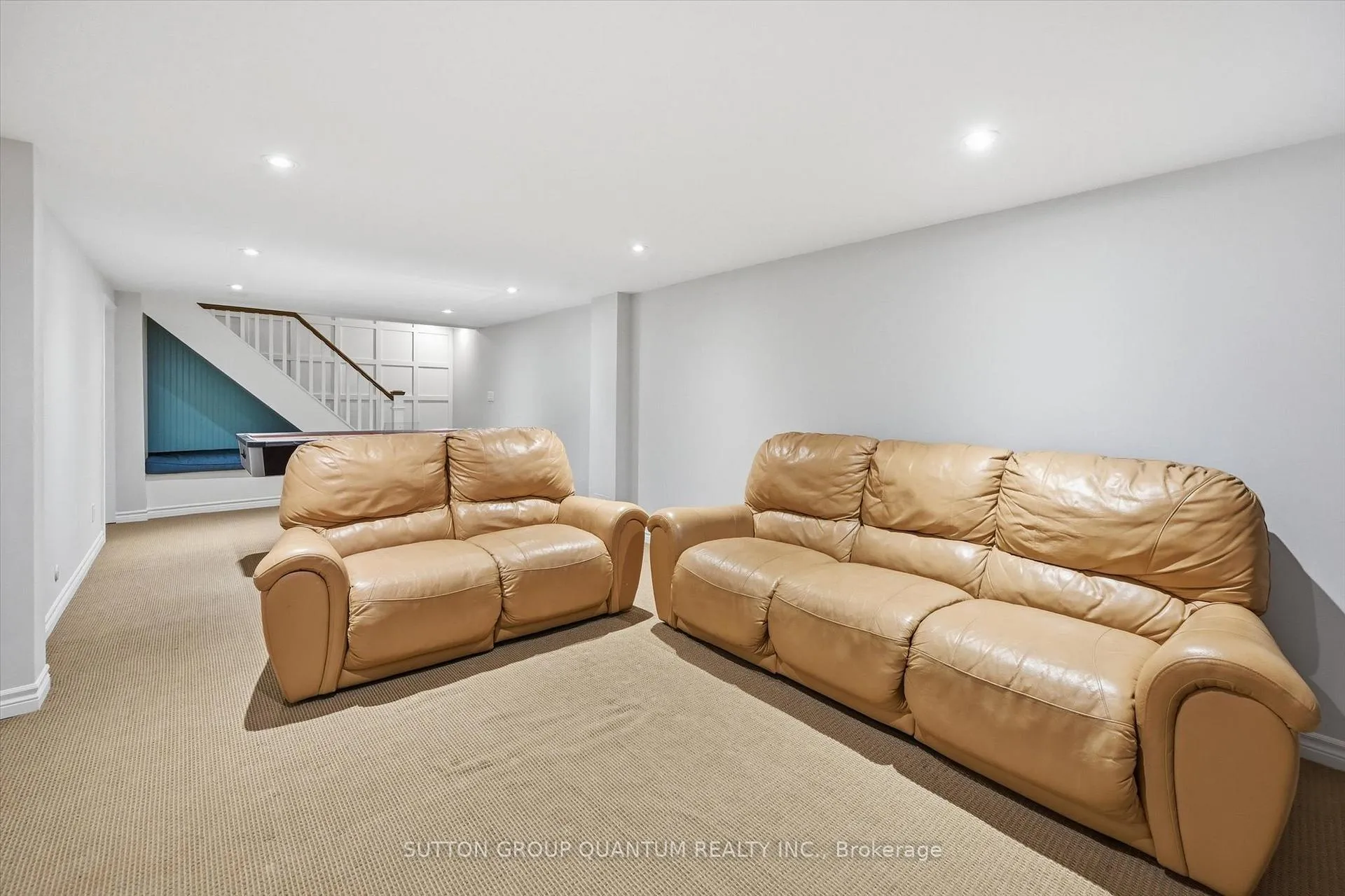 Photo 37 of 383 Cosburn Crescent, Burlington, Shoreacres — HOMEH