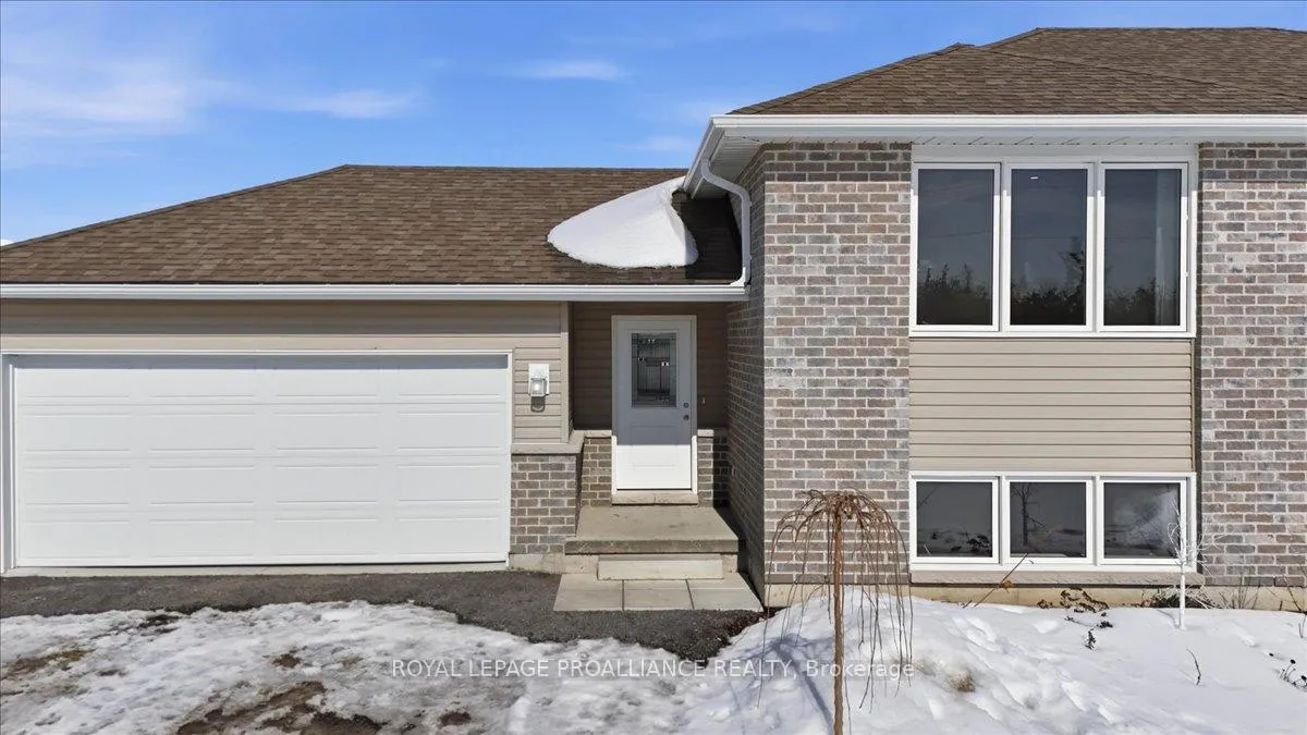 Photo 3 of 1477 Melrose Road, Tyendinaga, Tyendinaga Township — HOMEH