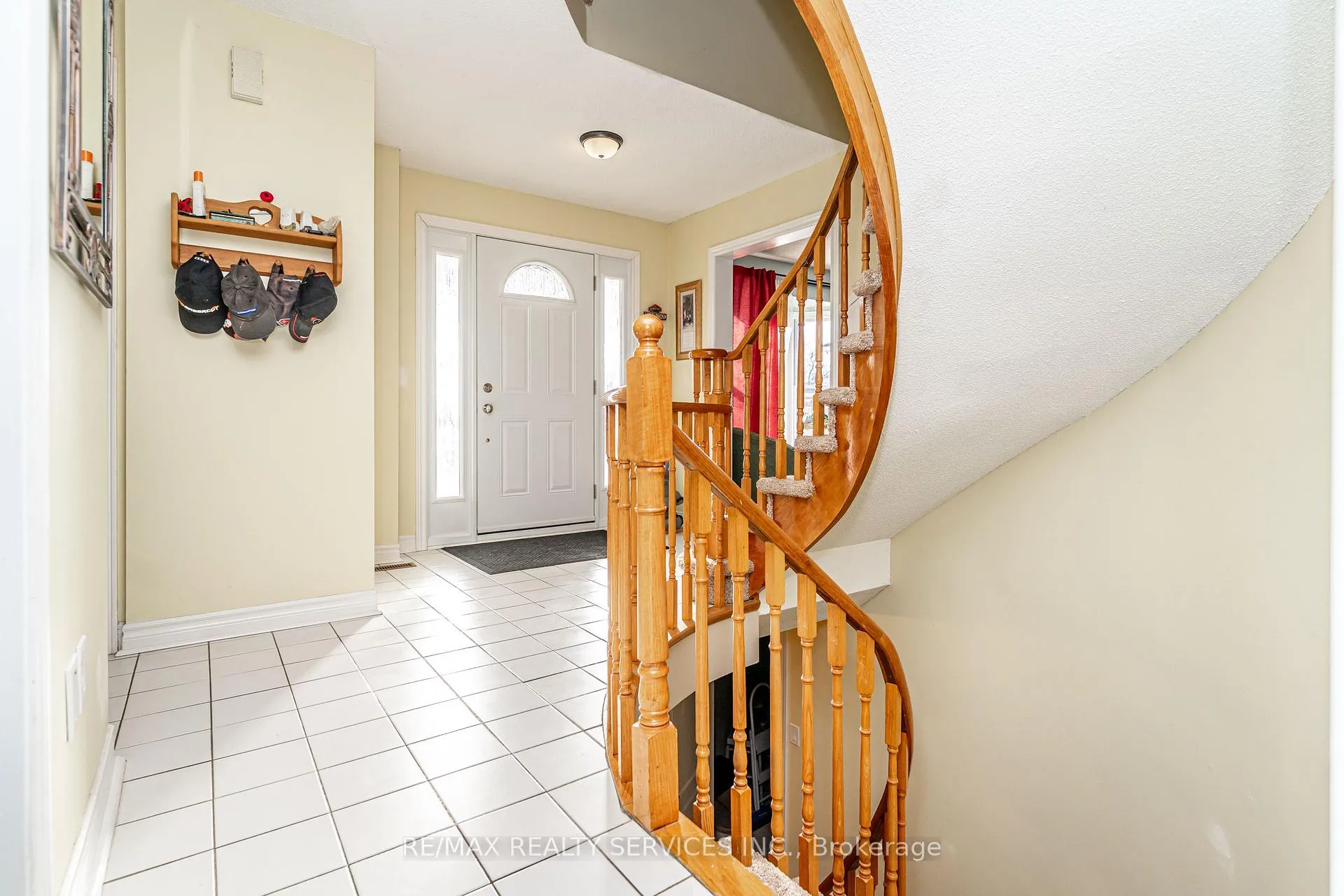 Photo 6 of 7 Laidlaw Avenue, Brampton, Westgate — HOMEH