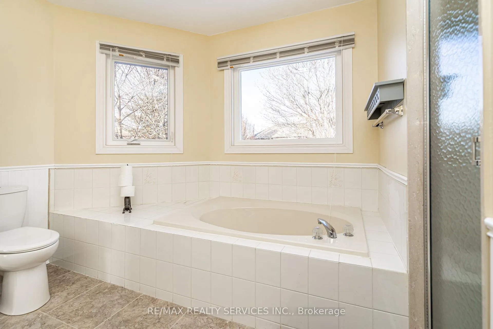 Photo 32 of 7 Laidlaw Avenue, Brampton, Westgate — HOMEH