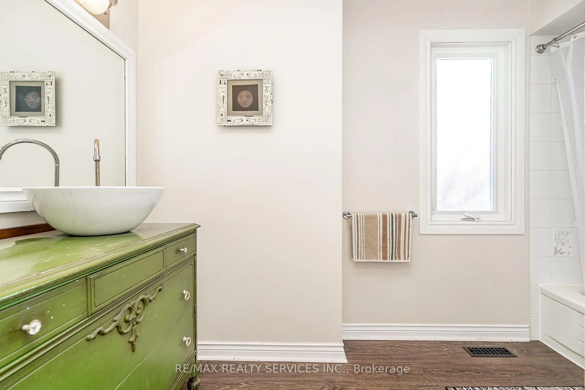 Photo 35 of 7 Laidlaw Avenue, Brampton, Westgate — HOMEH