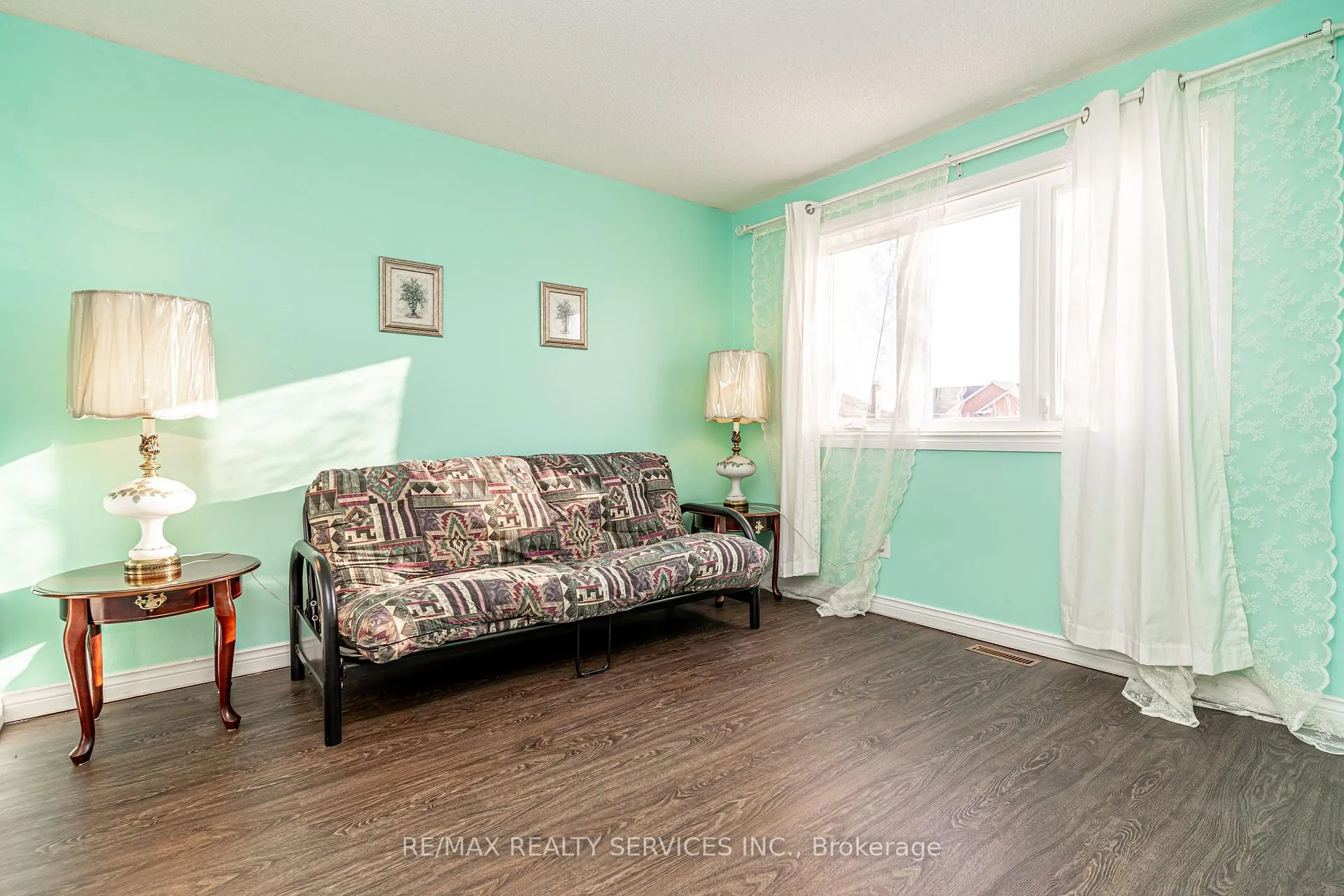 Photo 37 of 7 Laidlaw Avenue, Brampton, Westgate — HOMEH