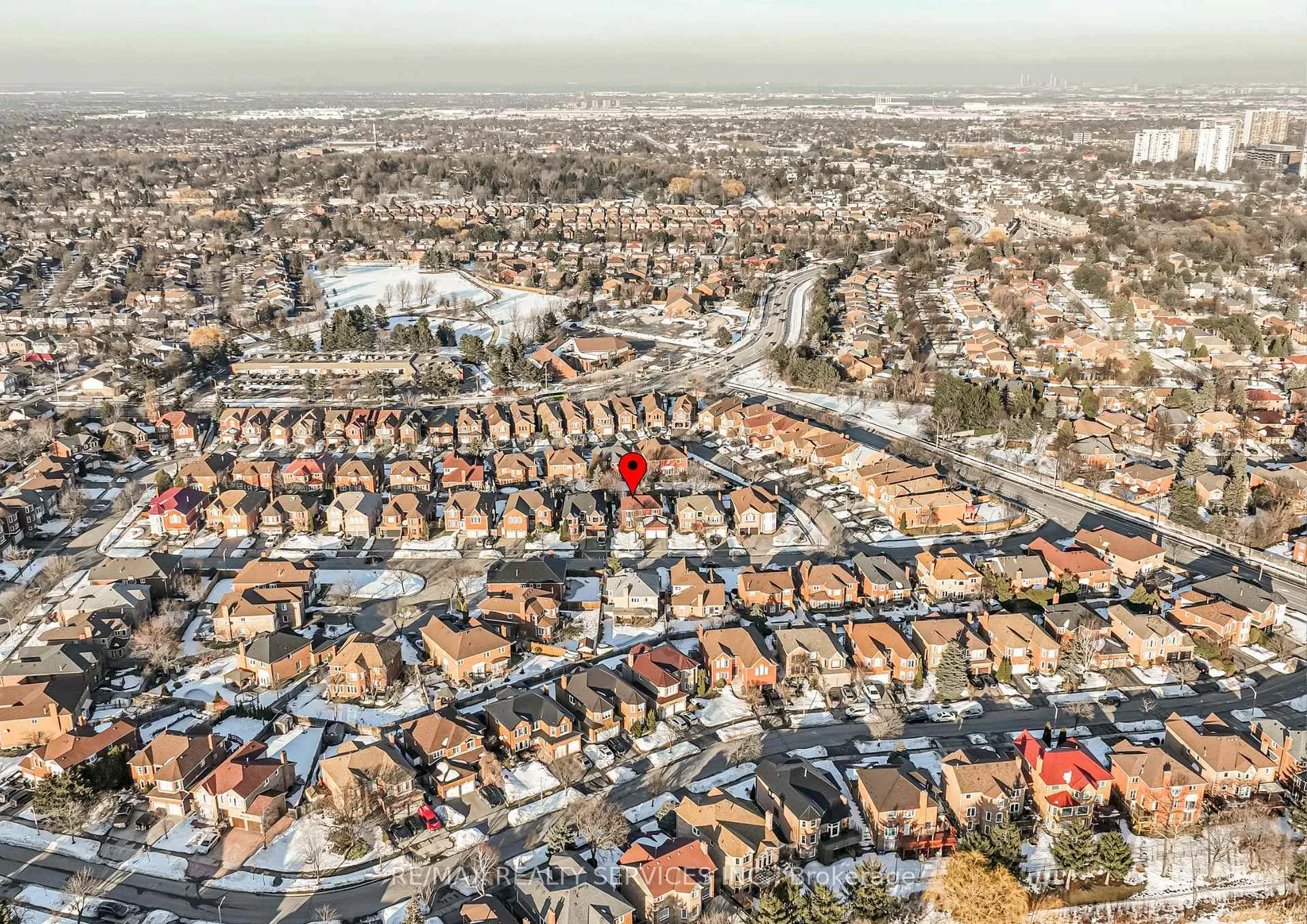 Photo 50 of 7 Laidlaw Avenue, Brampton, Westgate — HOMEH