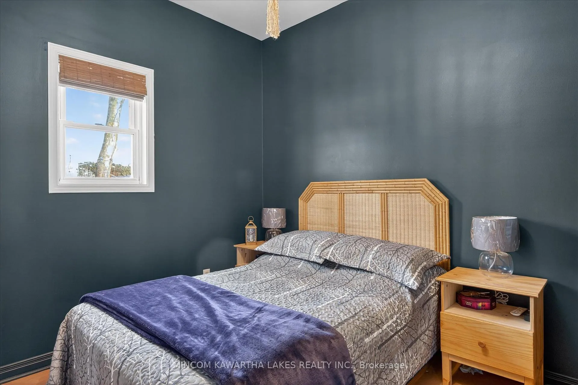 Photo 25 of 668 Brown Street, Peterborough, Otonabee Ward 1 — HOMEH