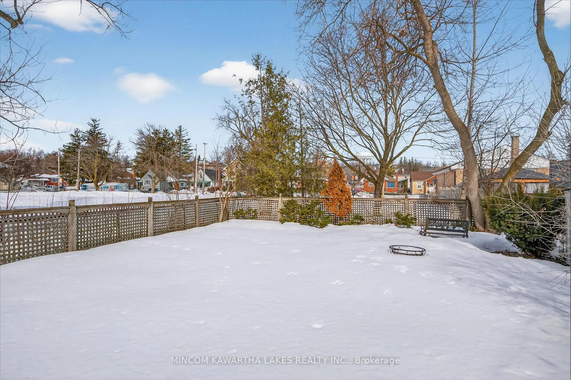 Photo 34 of 668 Brown Street, Peterborough, Otonabee Ward 1 — HOMEH