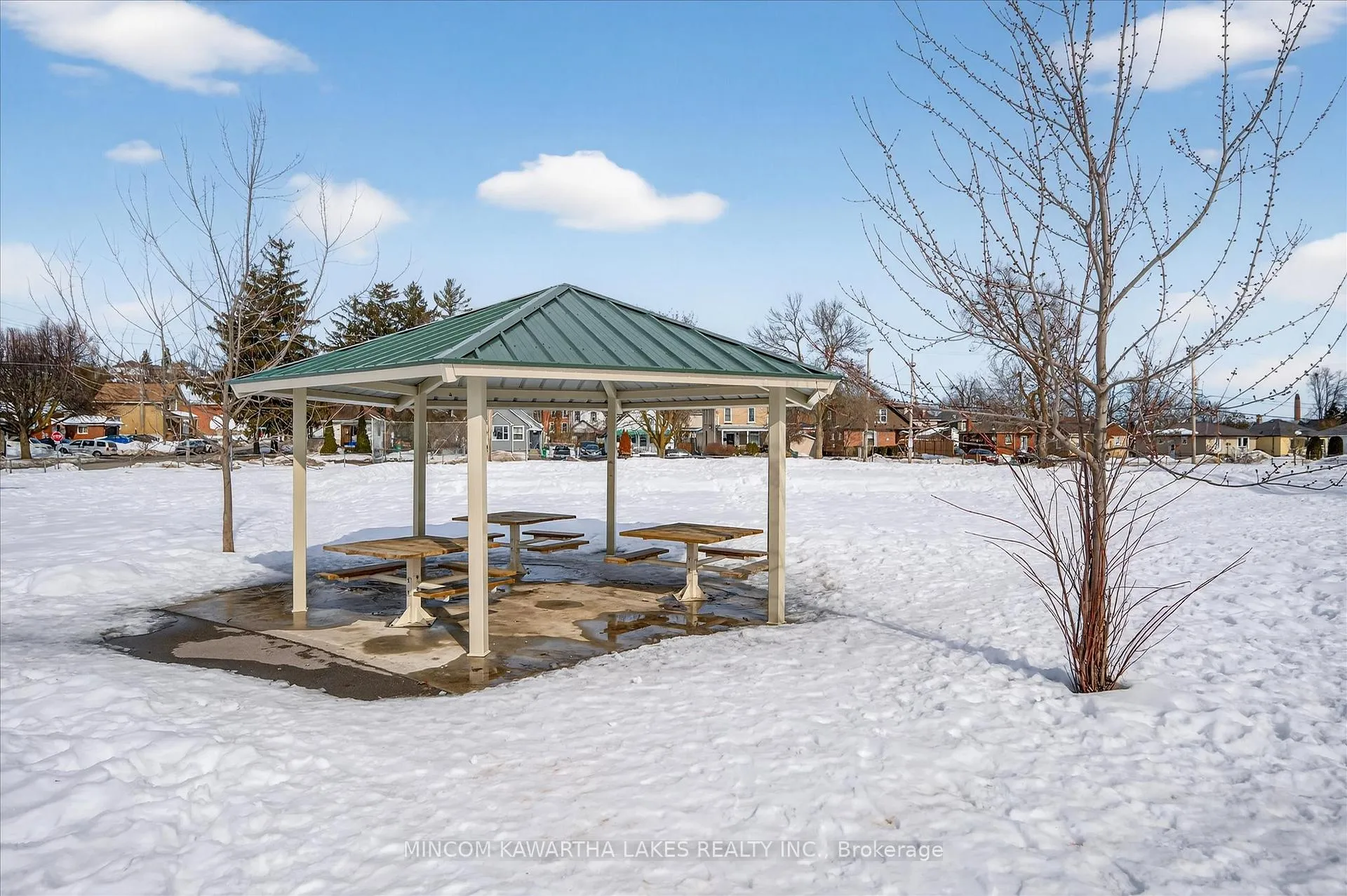 Photo 43 of 668 Brown Street, Peterborough, Otonabee Ward 1 — HOMEH