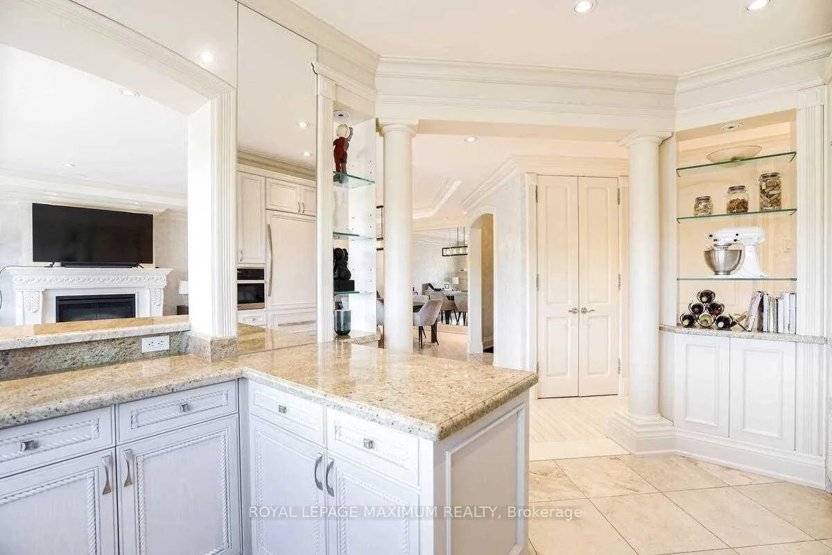 Photo 14 of Unit Ph7, 8201 Islington Avenue, Vaughan, Islington Woods — HOMEH