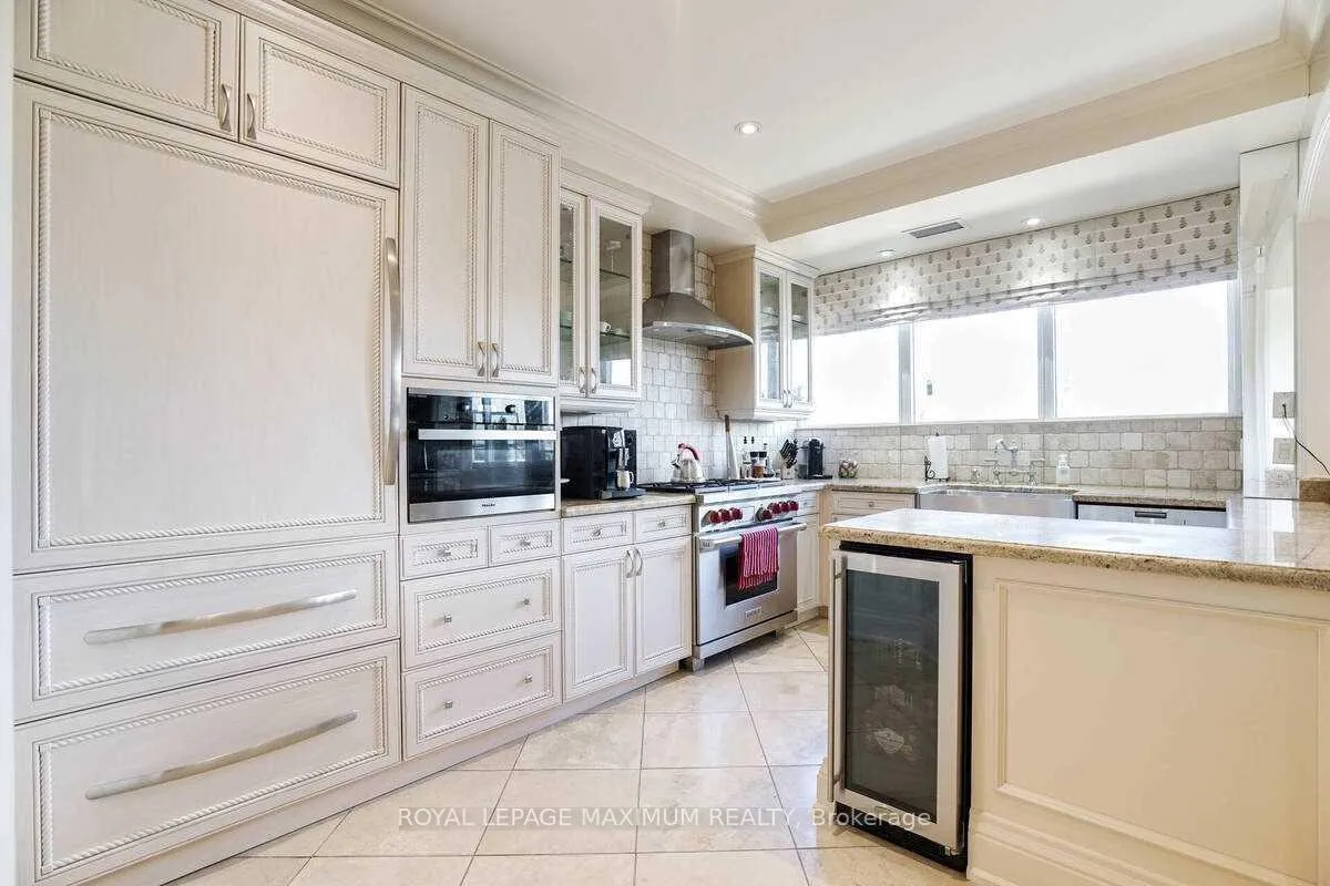 Photo 16 of Unit Ph7, 8201 Islington Avenue, Vaughan, Islington Woods — HOMEH
