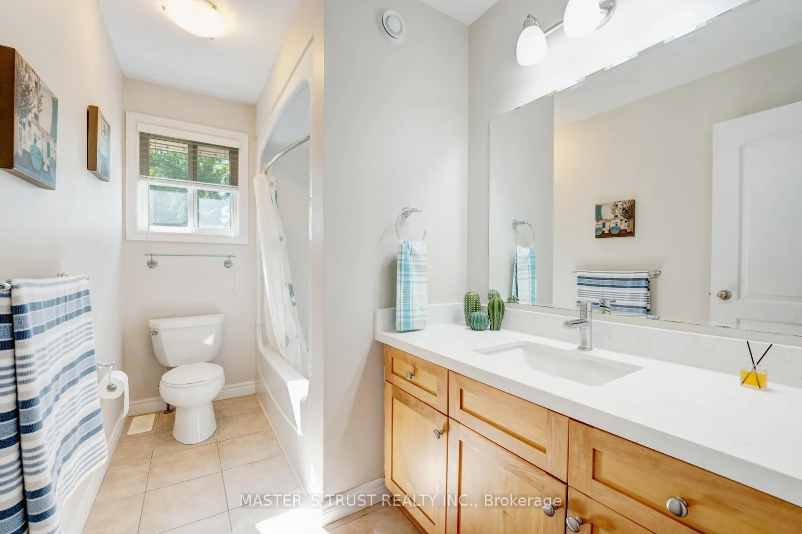 Photo 19 of 5 Howden Crescent, Guelph, Pineridge/Westminster Woods — HOMEH