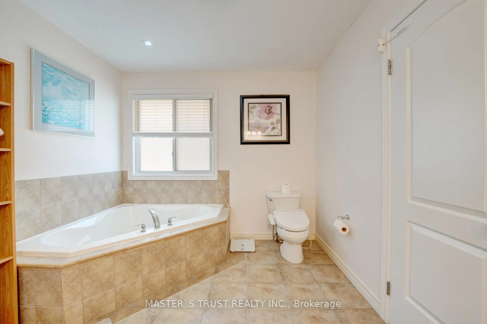 Photo 25 of 5 Howden Crescent, Guelph, Pineridge/Westminster Woods — HOMEH