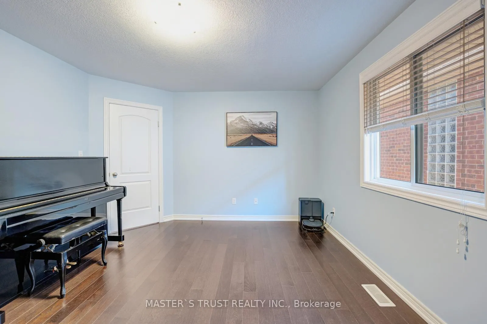 Photo 31 of 5 Howden Crescent, Guelph, Pineridge/Westminster Woods — HOMEH
