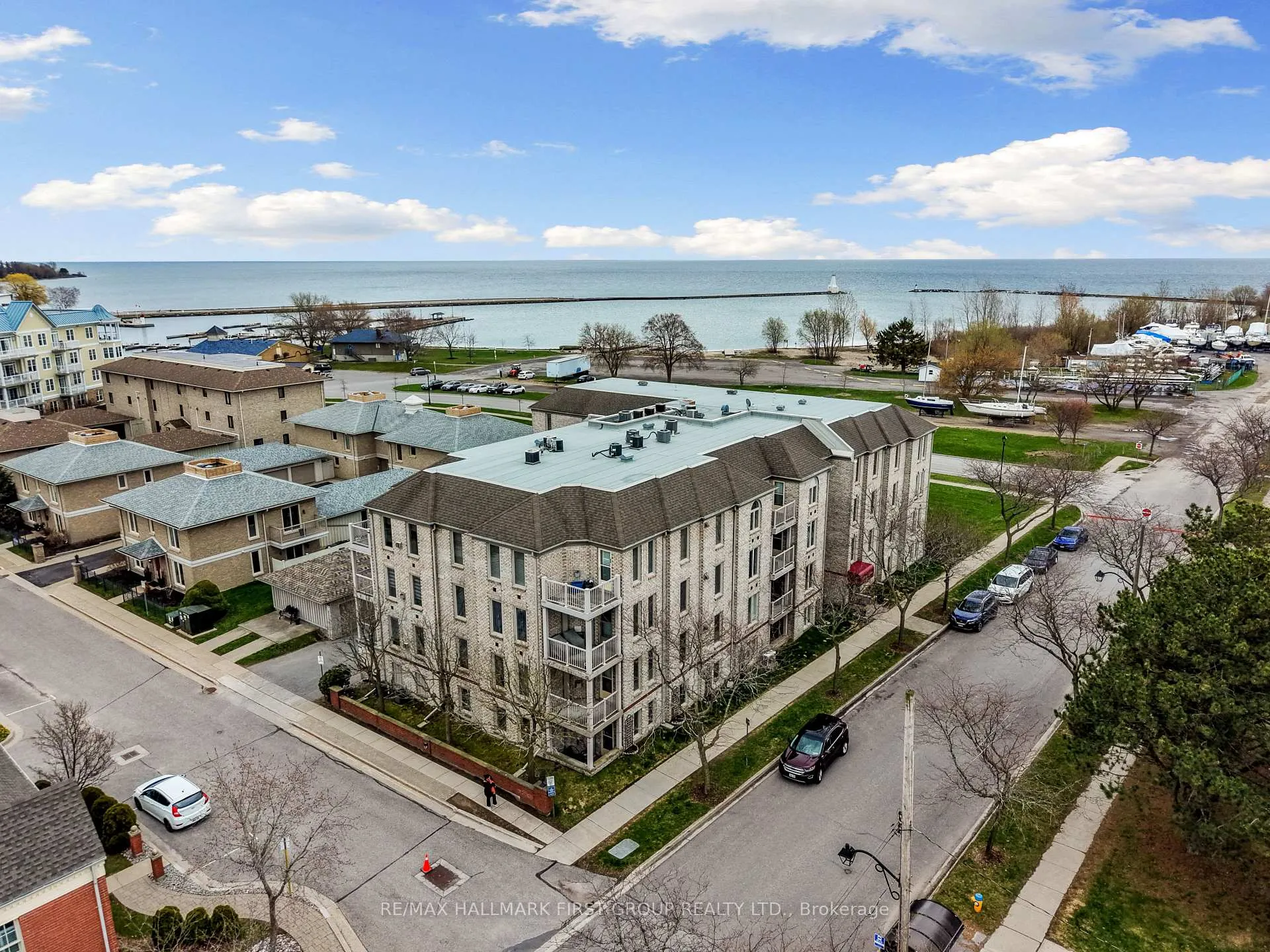 Photo 25 of Unit 306, 107 Marisa Lane, Cobourg — HOMEH