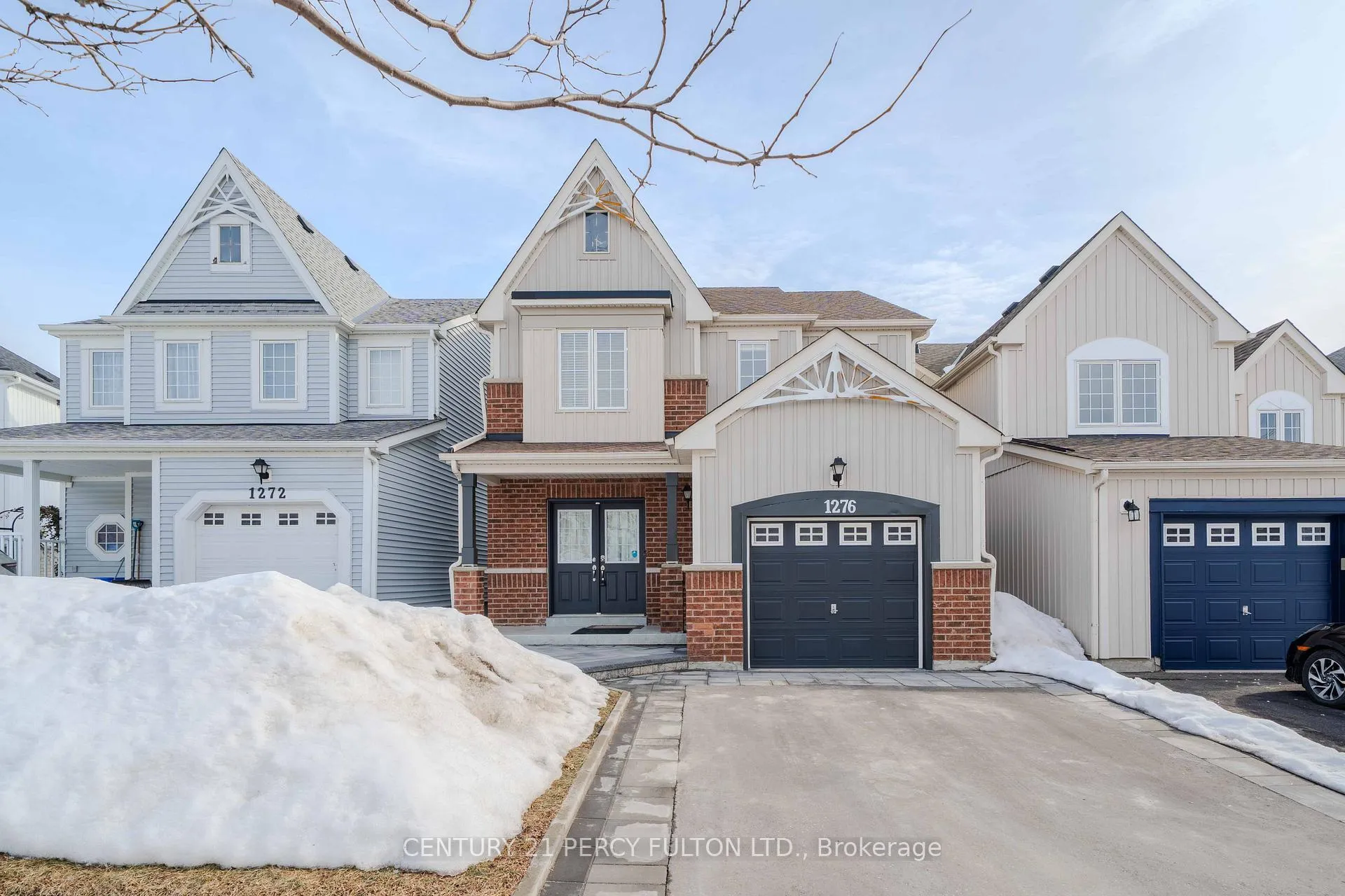 Photo 2 of 1276 Ashgrove Crescent, Oshawa, Pinecrest — HOMEH