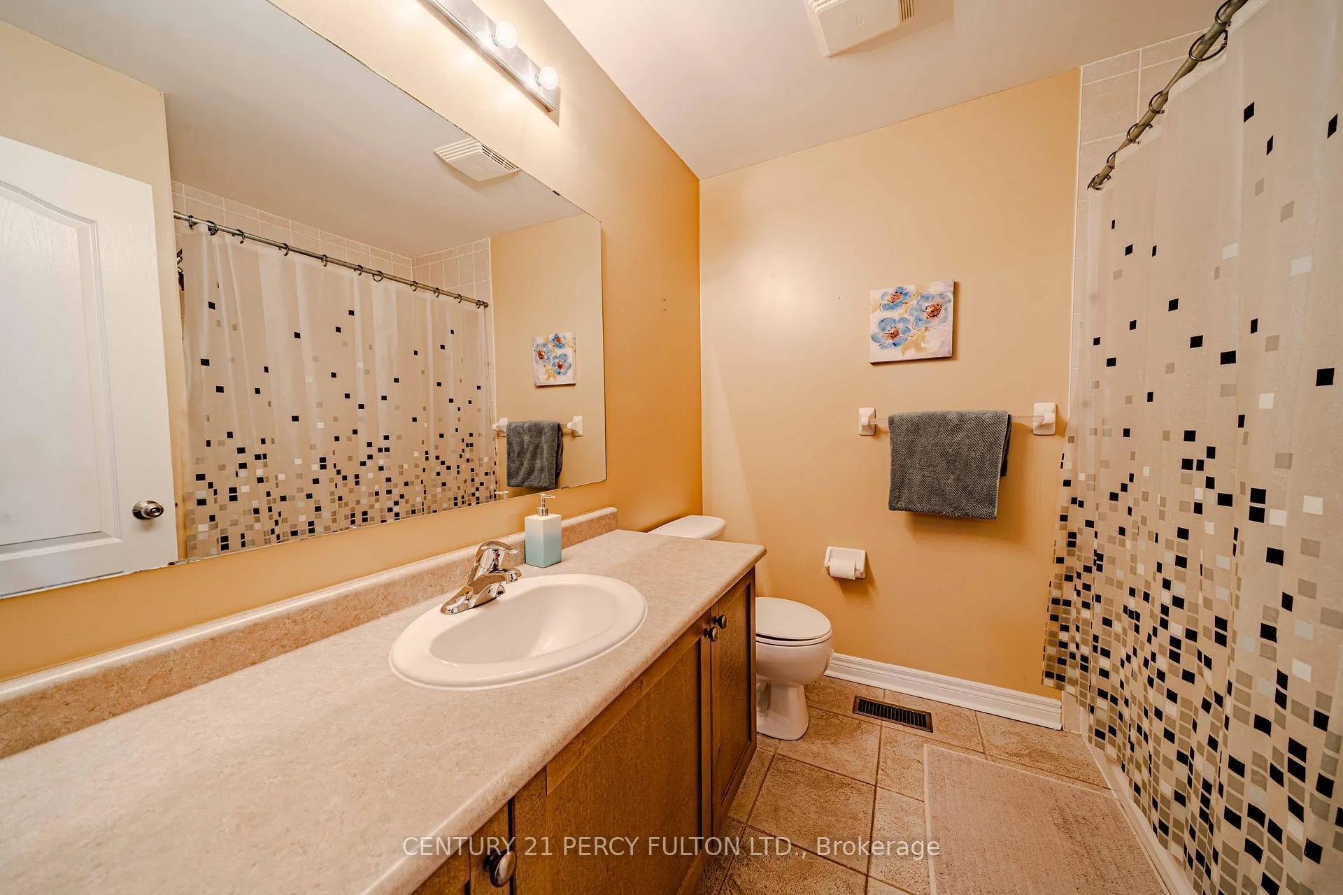 Photo 33 of 1276 Ashgrove Crescent, Oshawa, Pinecrest — HOMEH