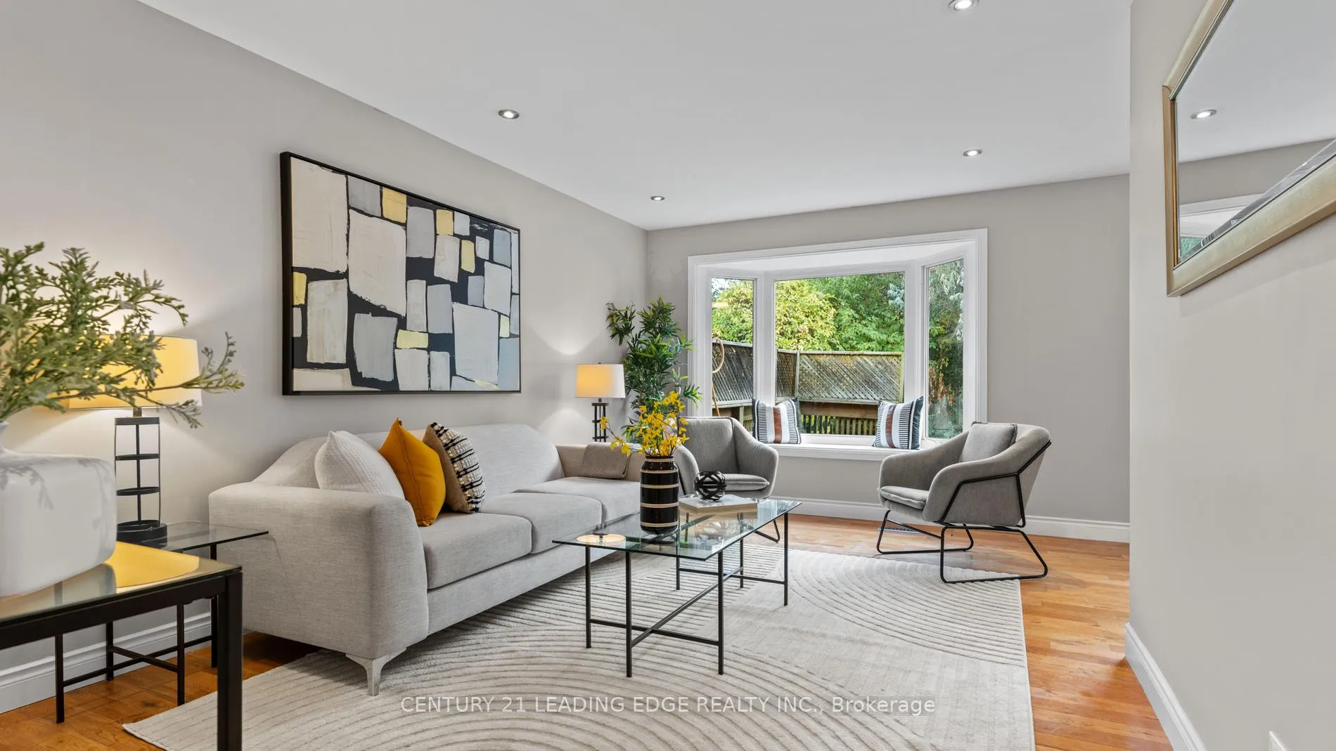 Photo 14 of 42 Tanager Square, Brampton, Heart Lake West — HOMEH