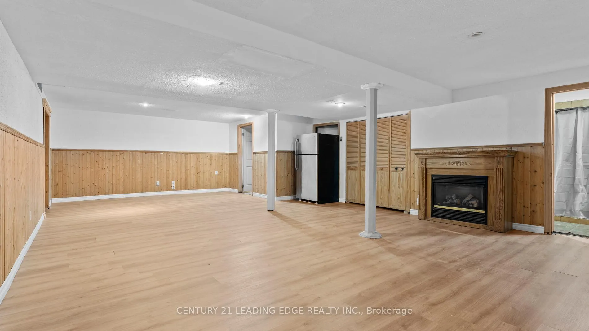 Photo 24 of 42 Tanager Square, Brampton, Heart Lake West — HOMEH