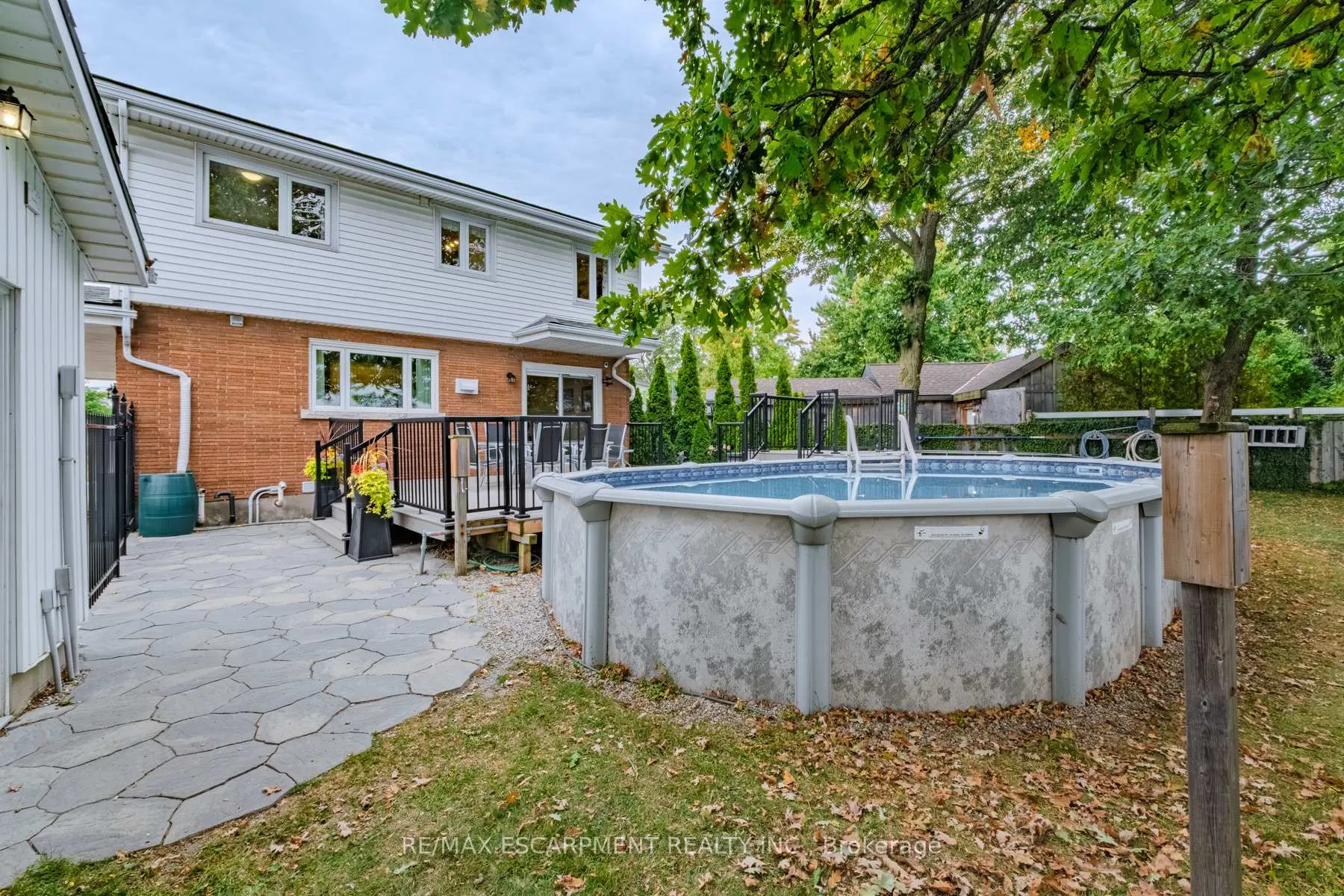 Photo 7 of 19 Carmen Avenue, Hamilton, Macassa — HOMEH