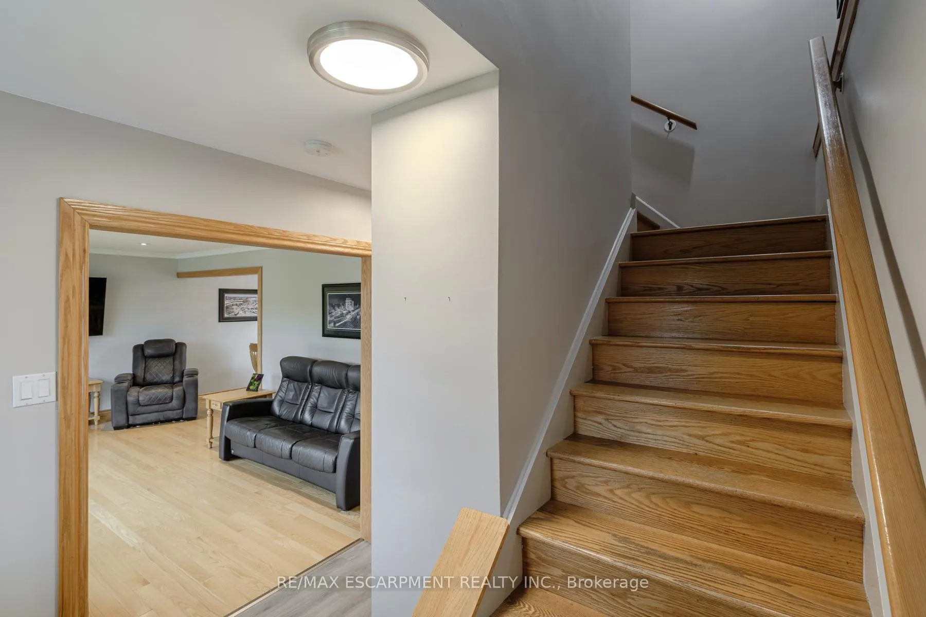 Photo 27 of 19 Carmen Avenue, Hamilton, Macassa — HOMEH