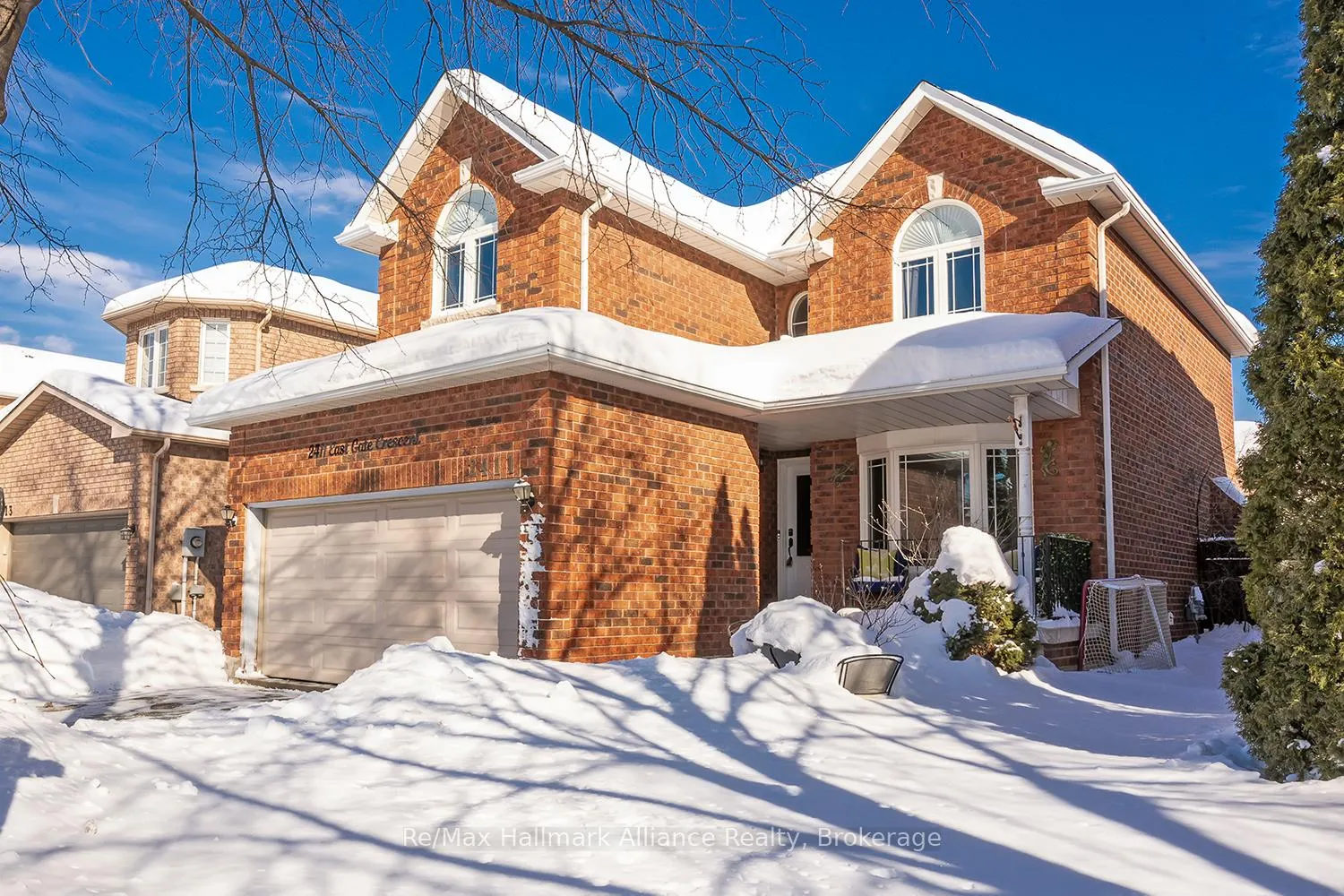 Front of 2411 East Gate Crescent