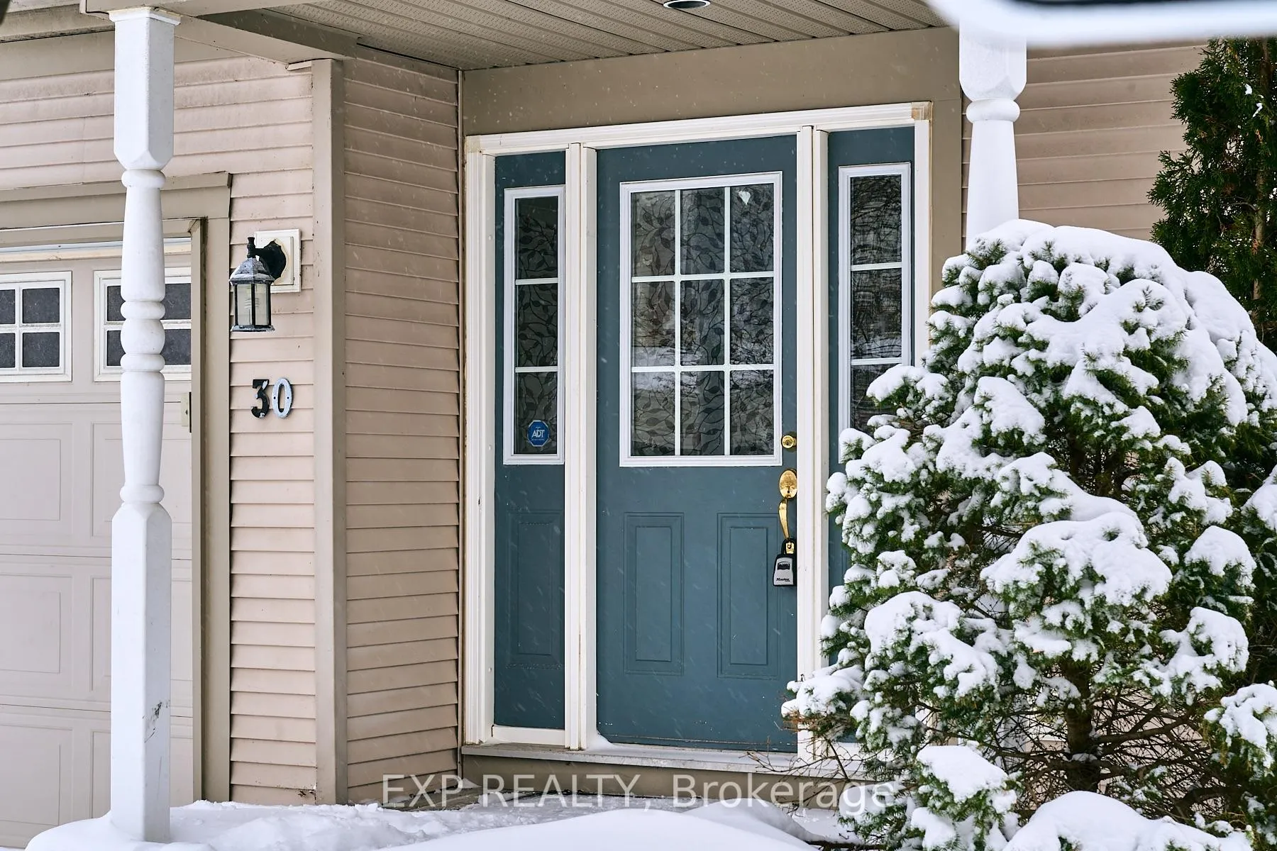 Photo 2 of 30 Fieldberry Private, Ottawa, Barrhaven - Stonebridge — HOMEH
