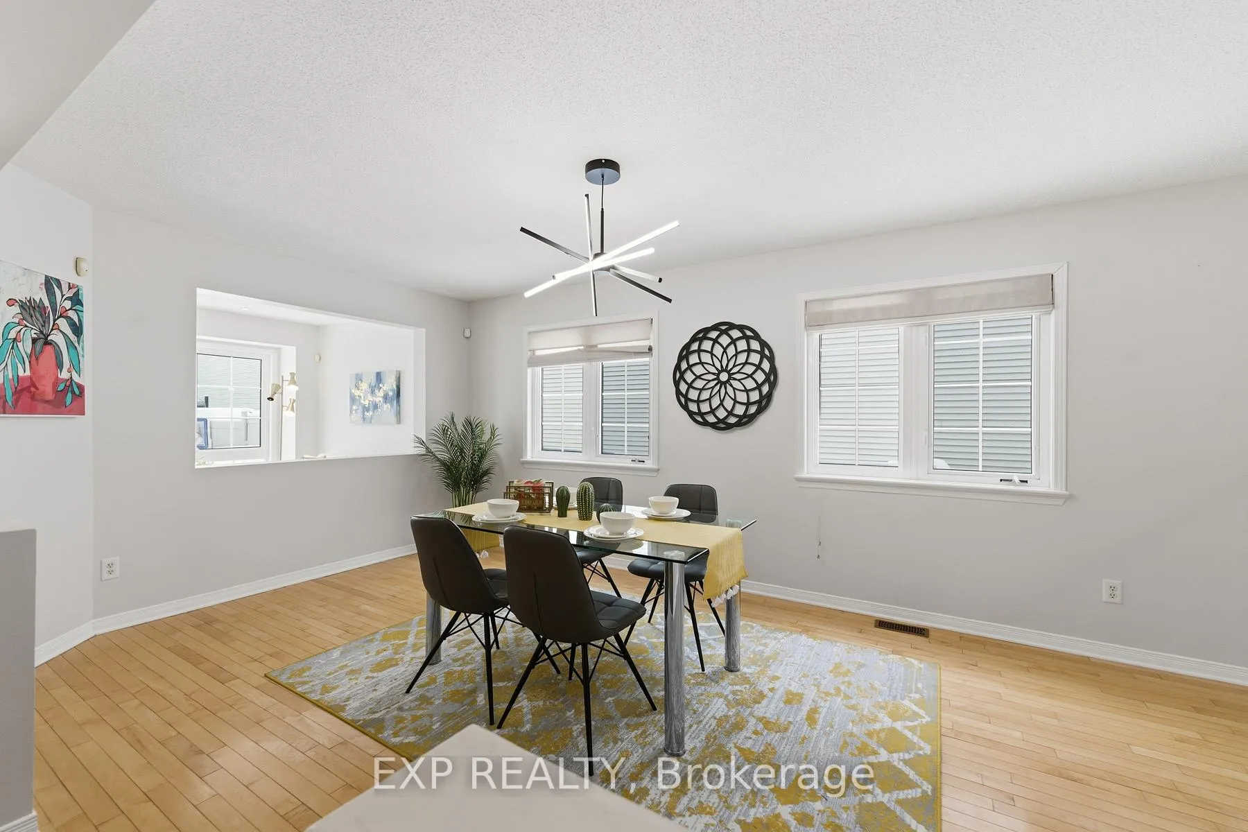 Photo 3 of 30 Fieldberry Private, Ottawa, Barrhaven - Stonebridge — HOMEH