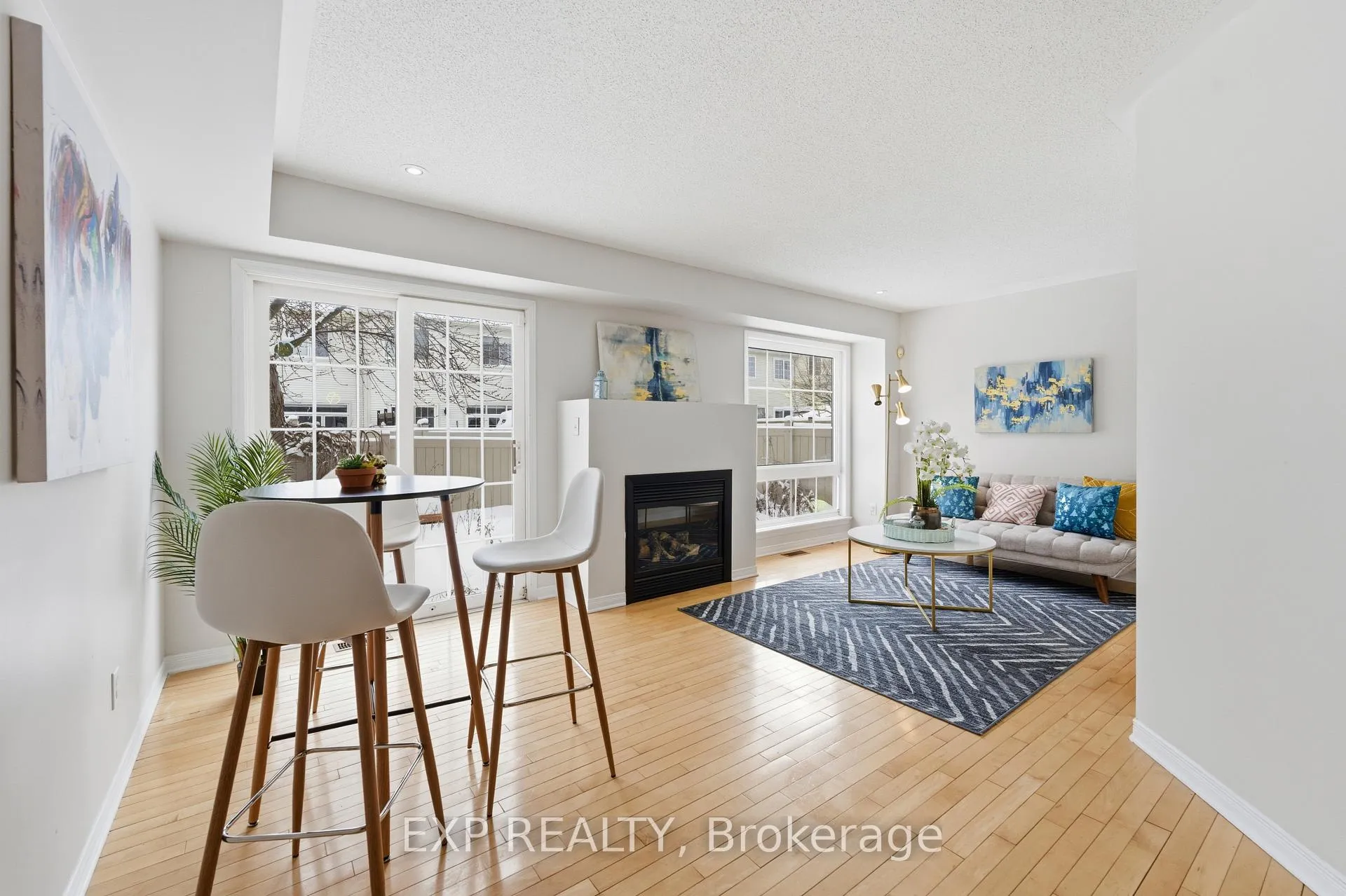Photo 6 of 30 Fieldberry Private, Ottawa, Barrhaven - Stonebridge — HOMEH