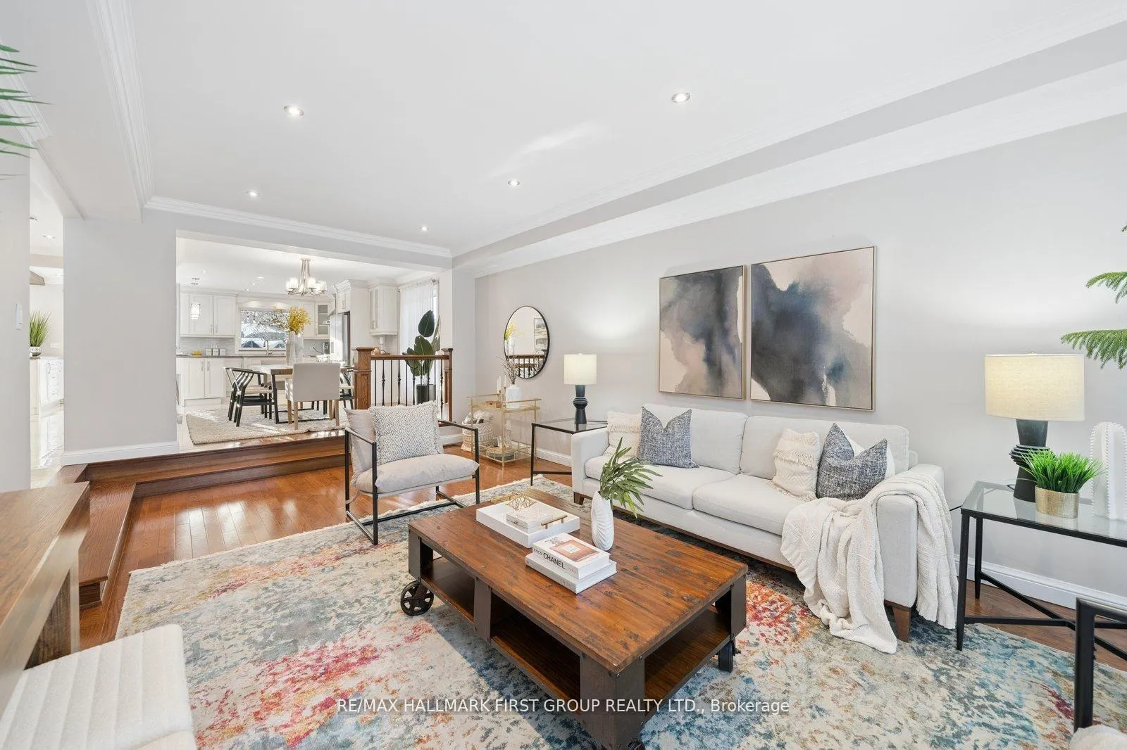 Photo 6 of 1910 Spruce Hill Road, Pickering, Dunbarton — HOMEH