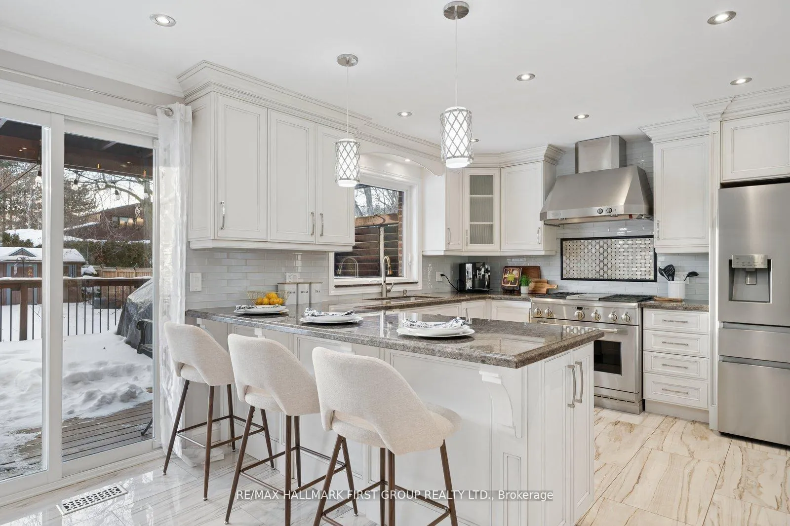 Photo 11 of 1910 Spruce Hill Road, Pickering, Dunbarton — HOMEH