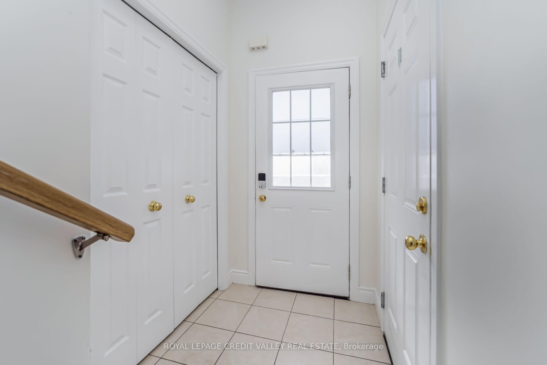 Photo 7 of 58 Rockcliffe Drive, Kitchener — HOMEH