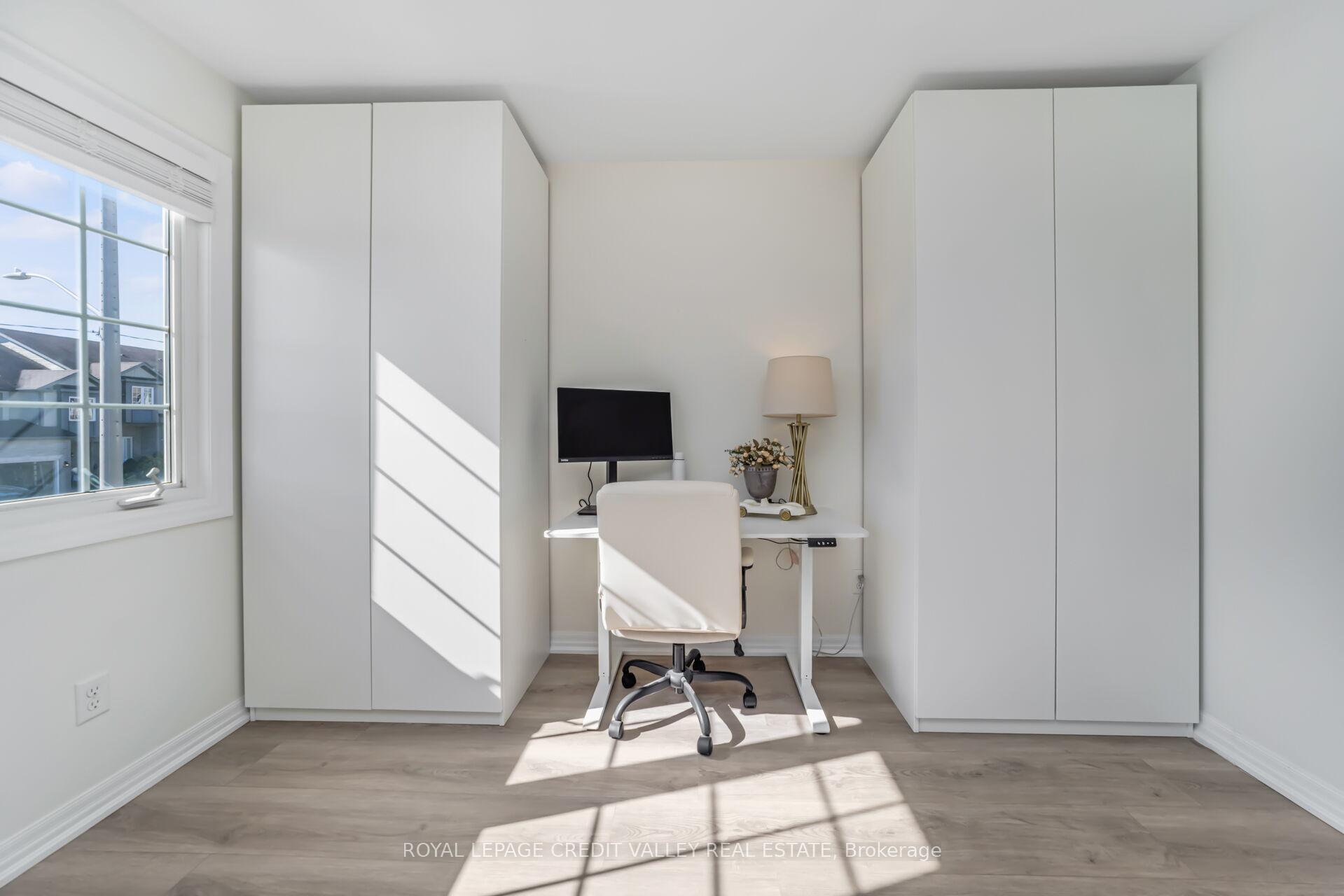 Photo 20 of 58 Rockcliffe Drive, Kitchener — HOMEH